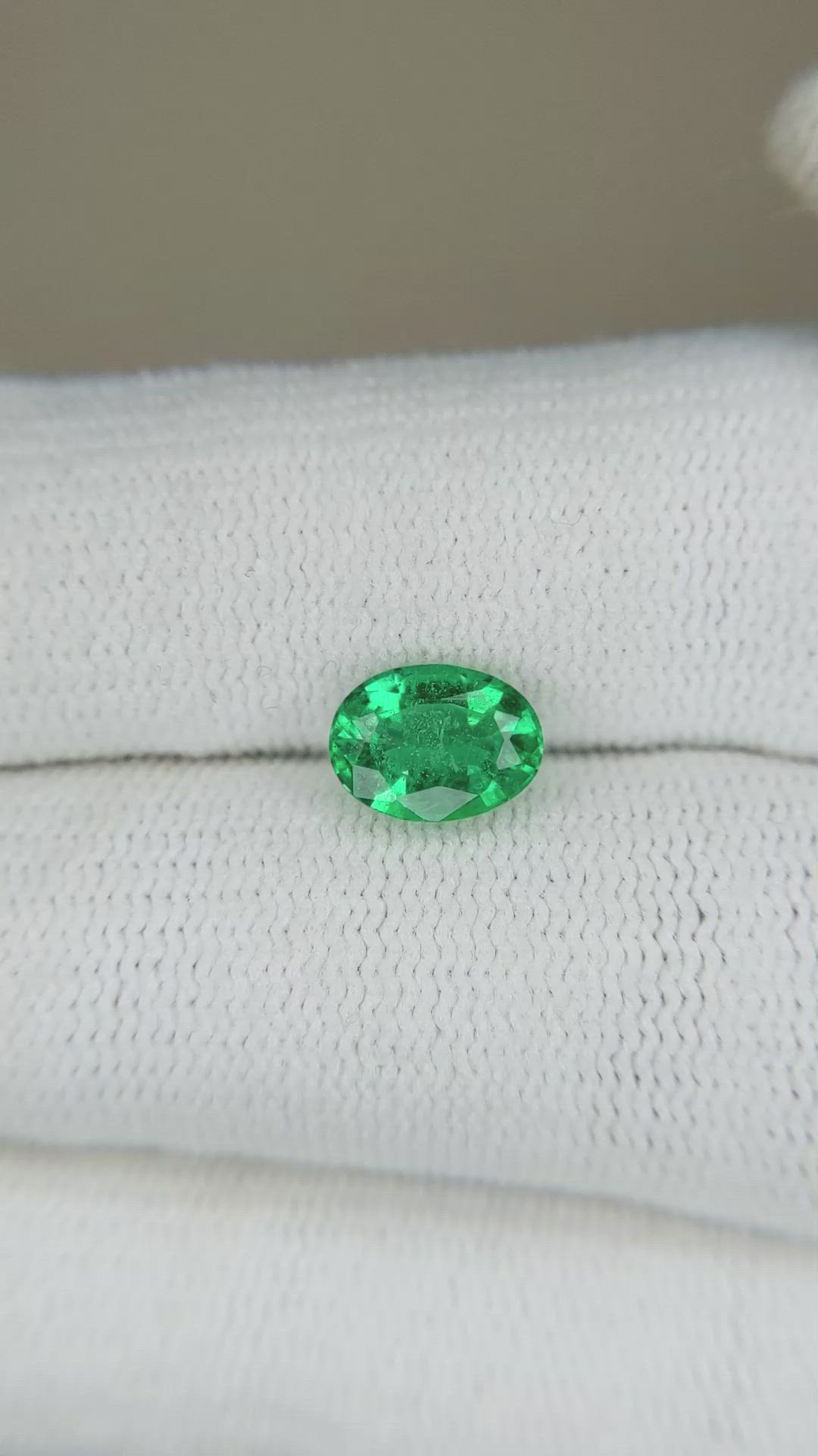 1.04 Ct. Emerald from Zambia Size Video