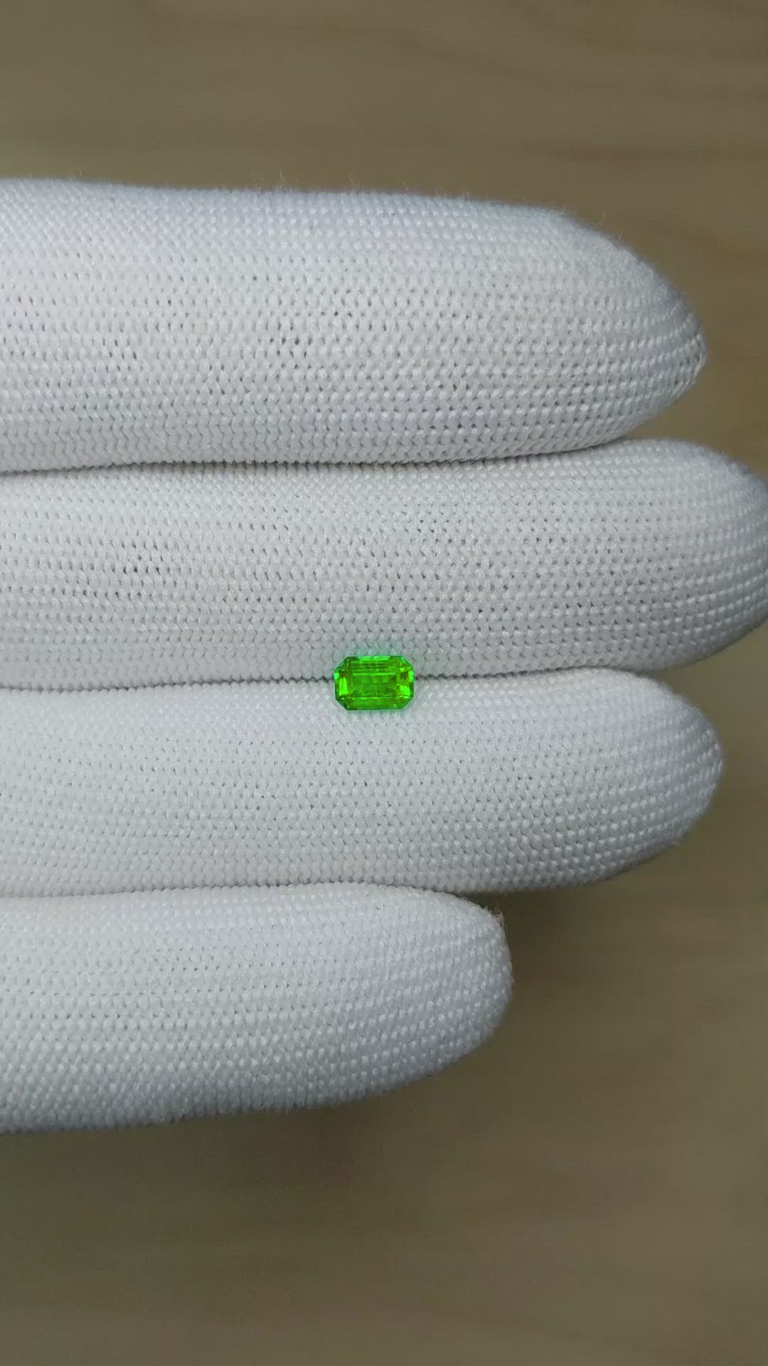 0.54 Ct. Emerald from Afghanistan Size Video