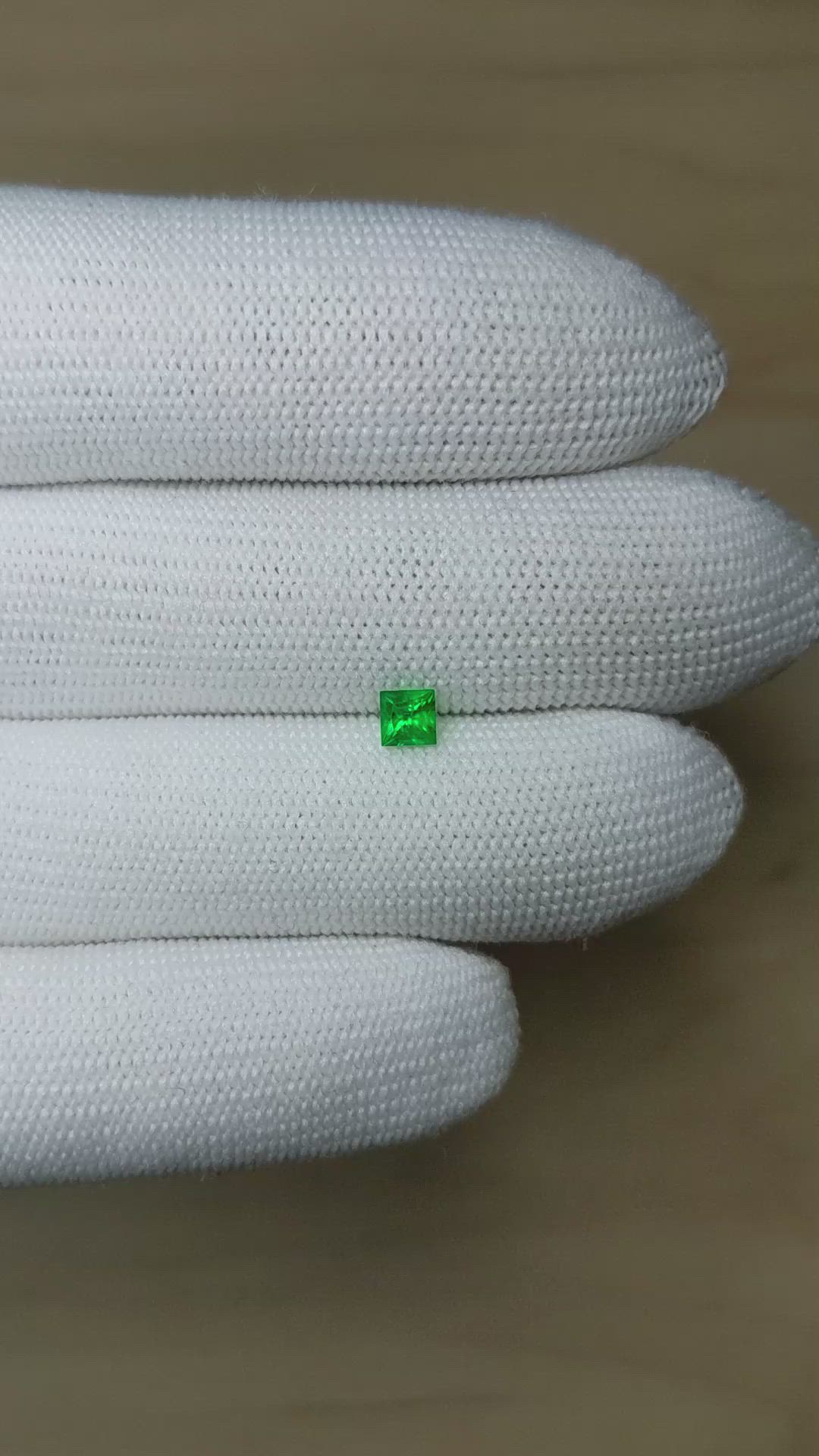 0.35 Ct. Emerald from Afghanistan Size Video