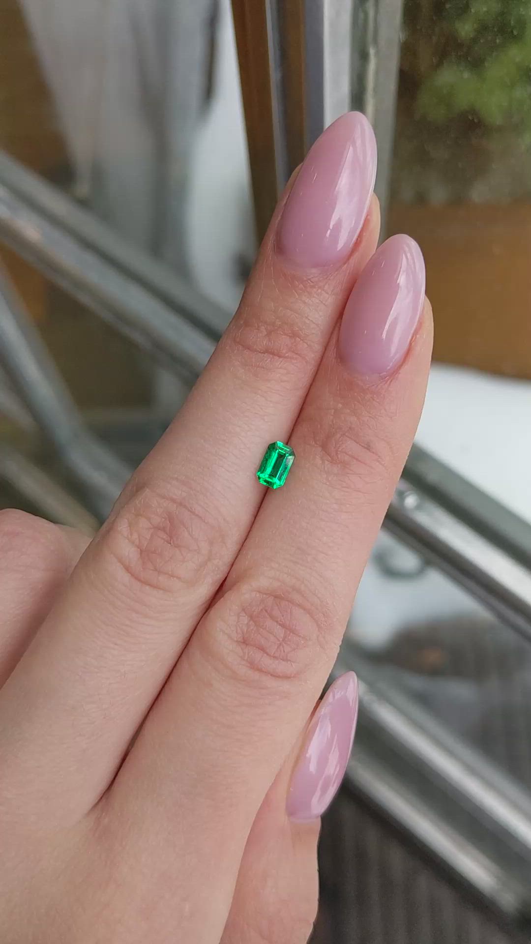 0.50 Ct. Emerald from Afghanistan Size Video