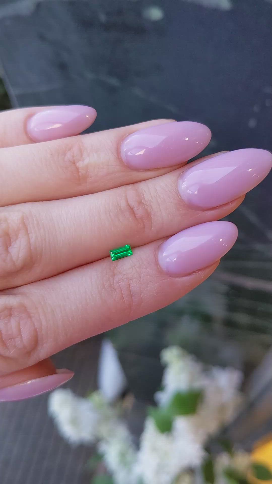 0.20 Ct. Emerald from Afghanistan Size Video