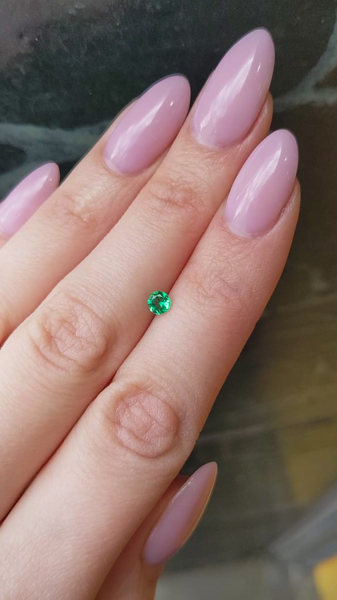 0.25 Ct. Emerald from Afghanistan Size Video
