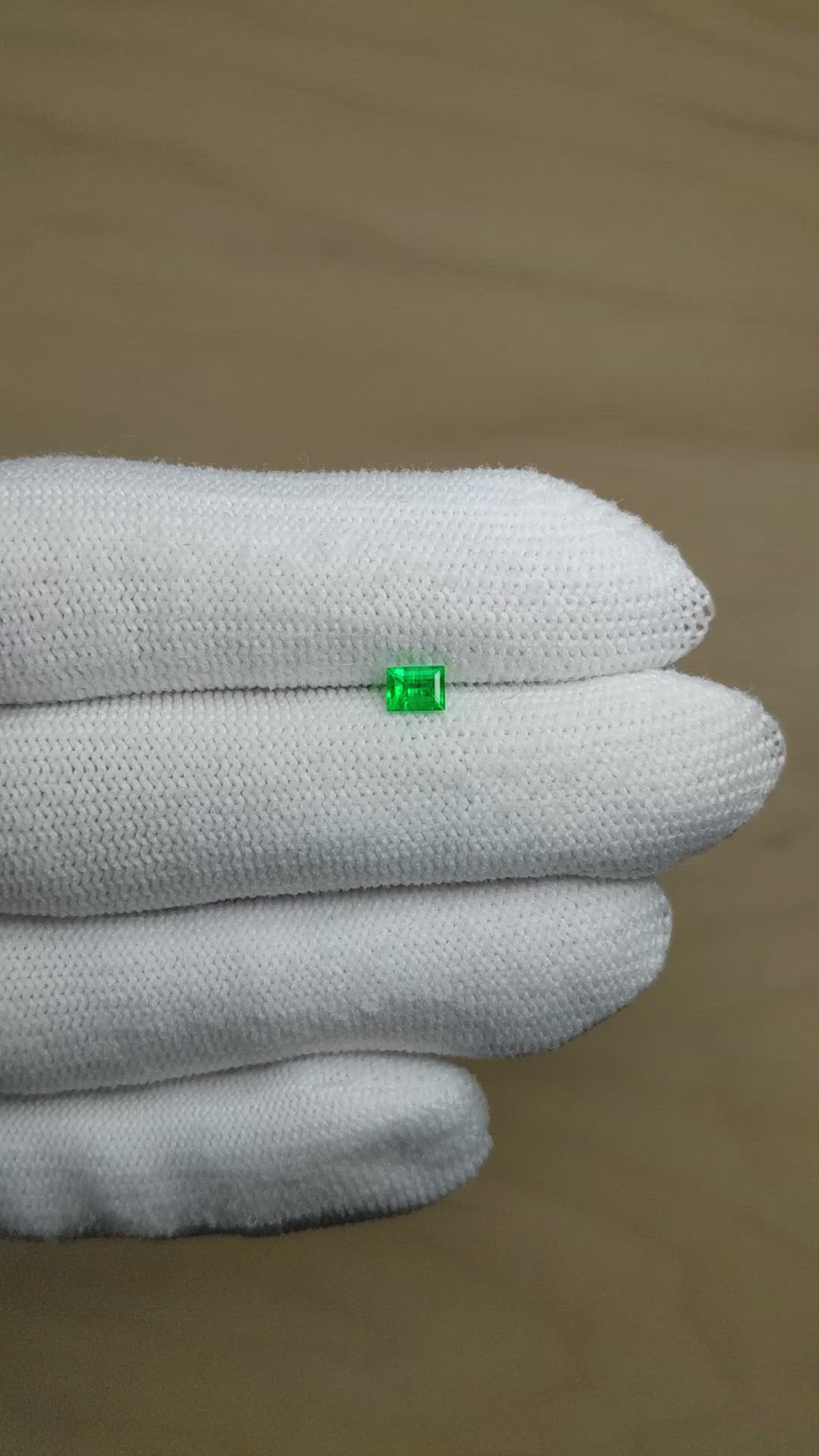 0.27 Ct. Emerald from Afghanistan Size Video