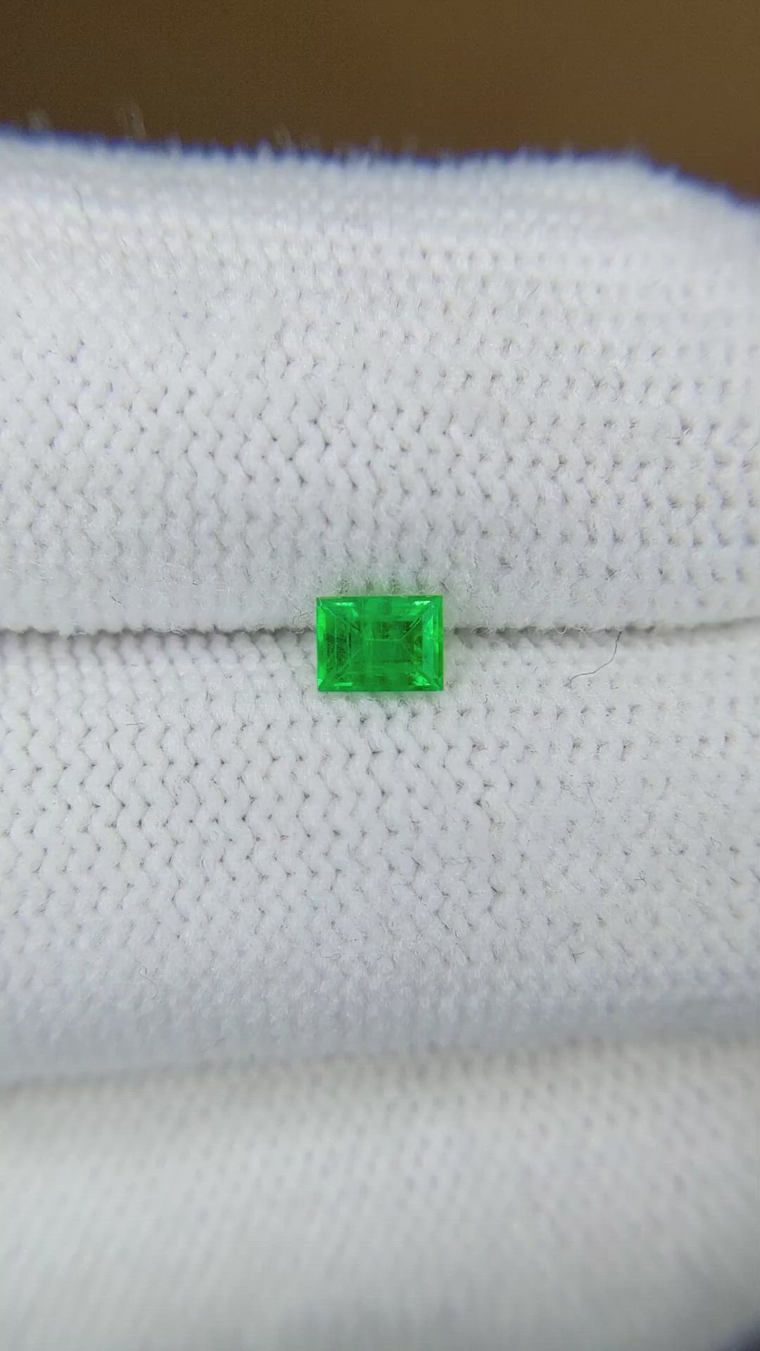 0.27 Ct. Emerald from Afghanistan Size Video