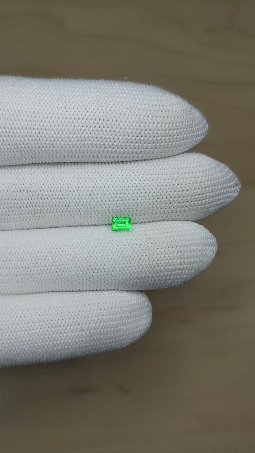 0.32 Ct. Emerald from Afghanistan Size Video