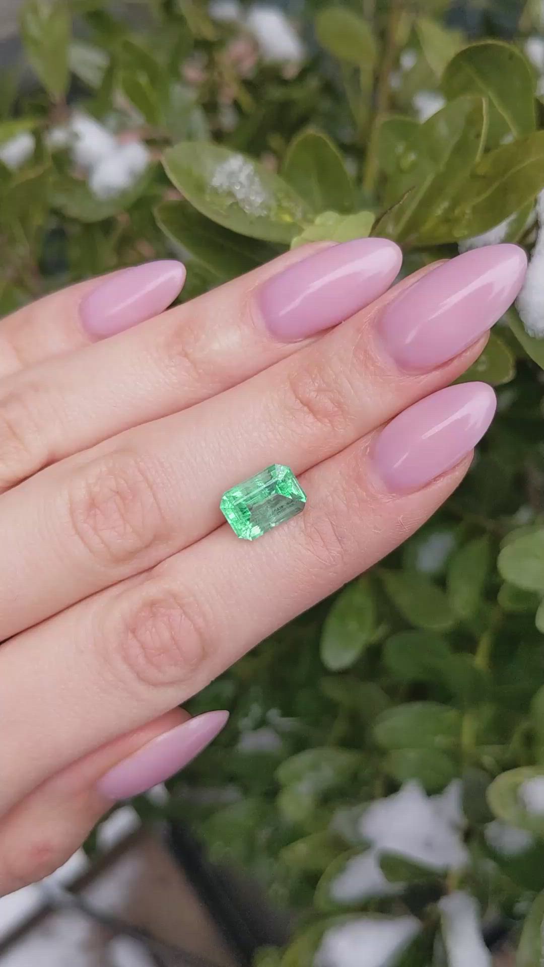 3.50 Ct. Emerald from Russia Size Video