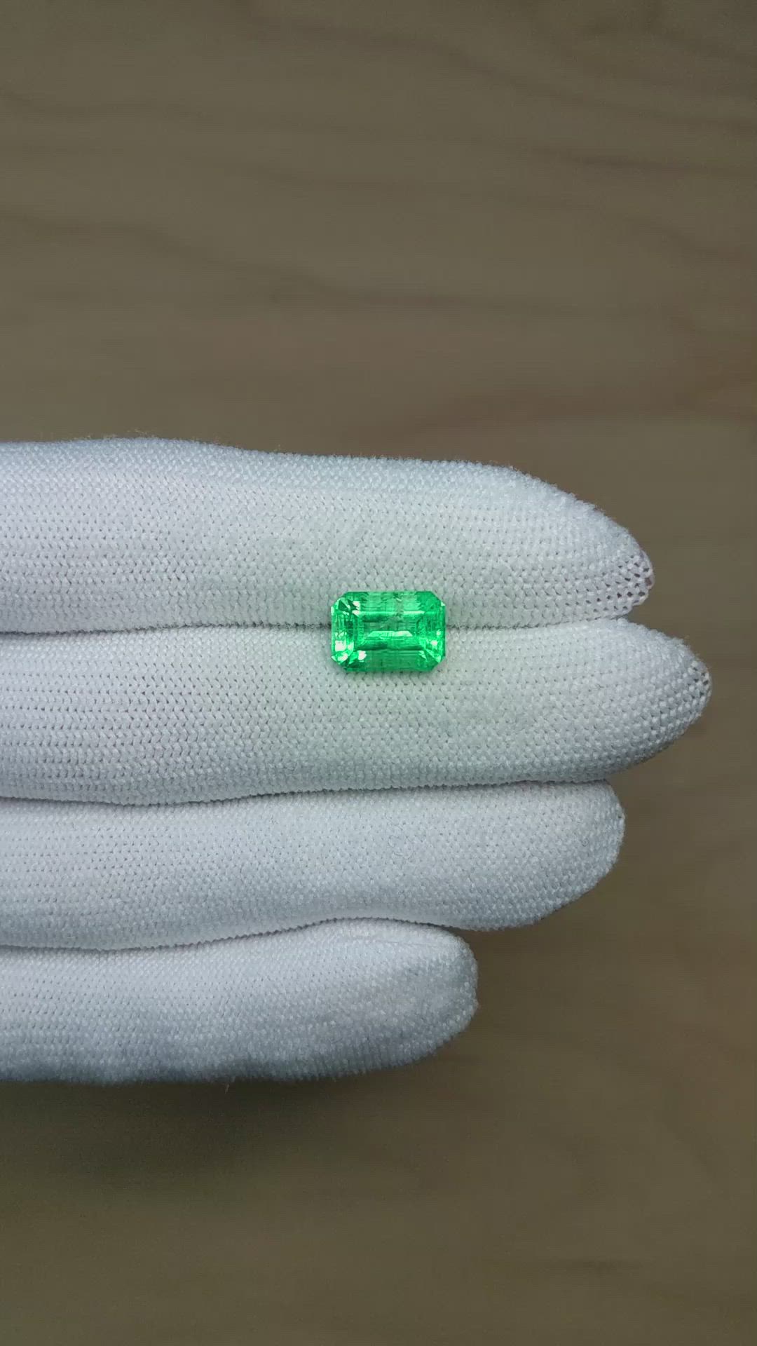 3.50 Ct. Emerald from Russia Size Video