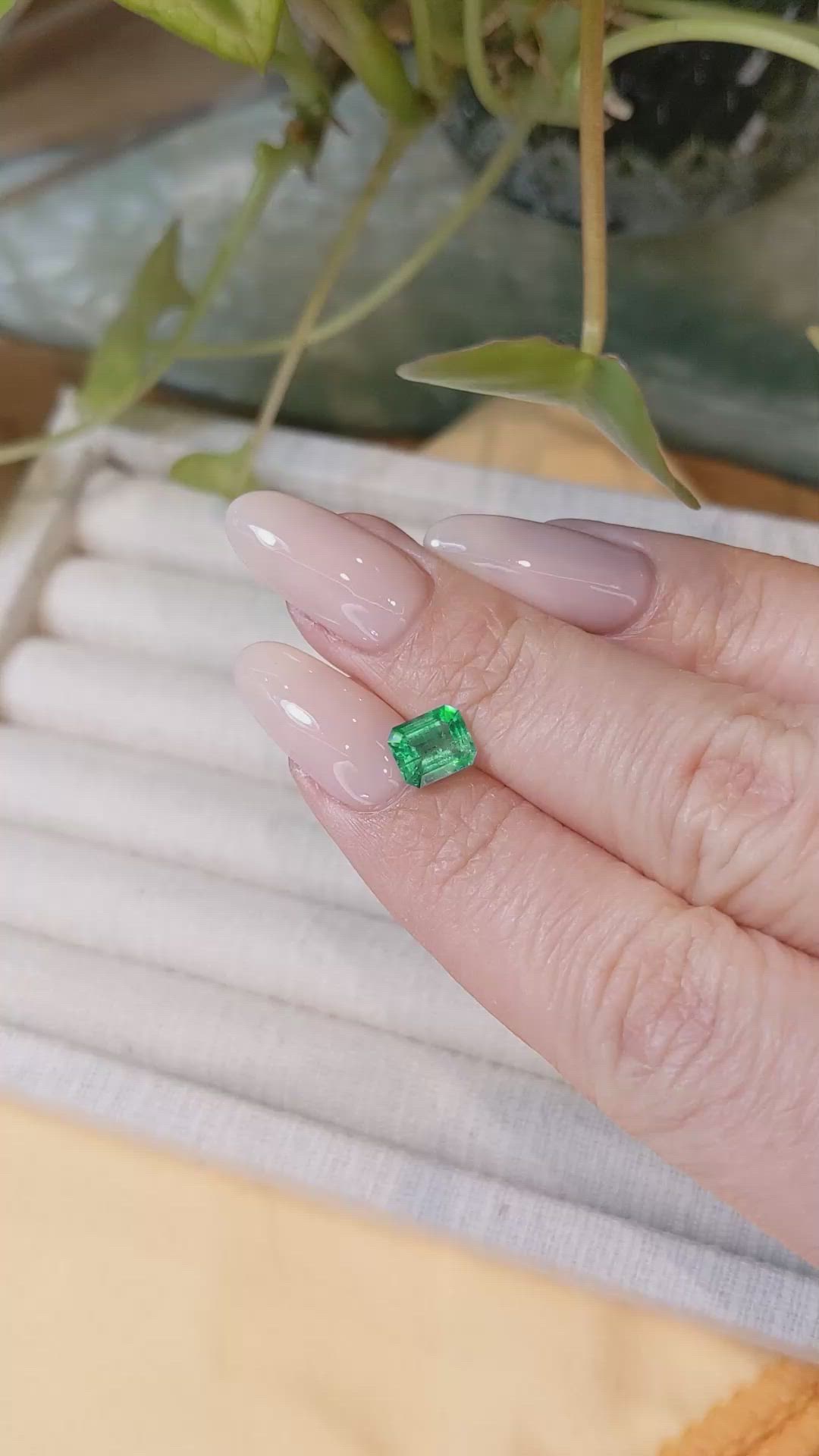 1.02 Ct. Emerald from Afghanistan Size Video