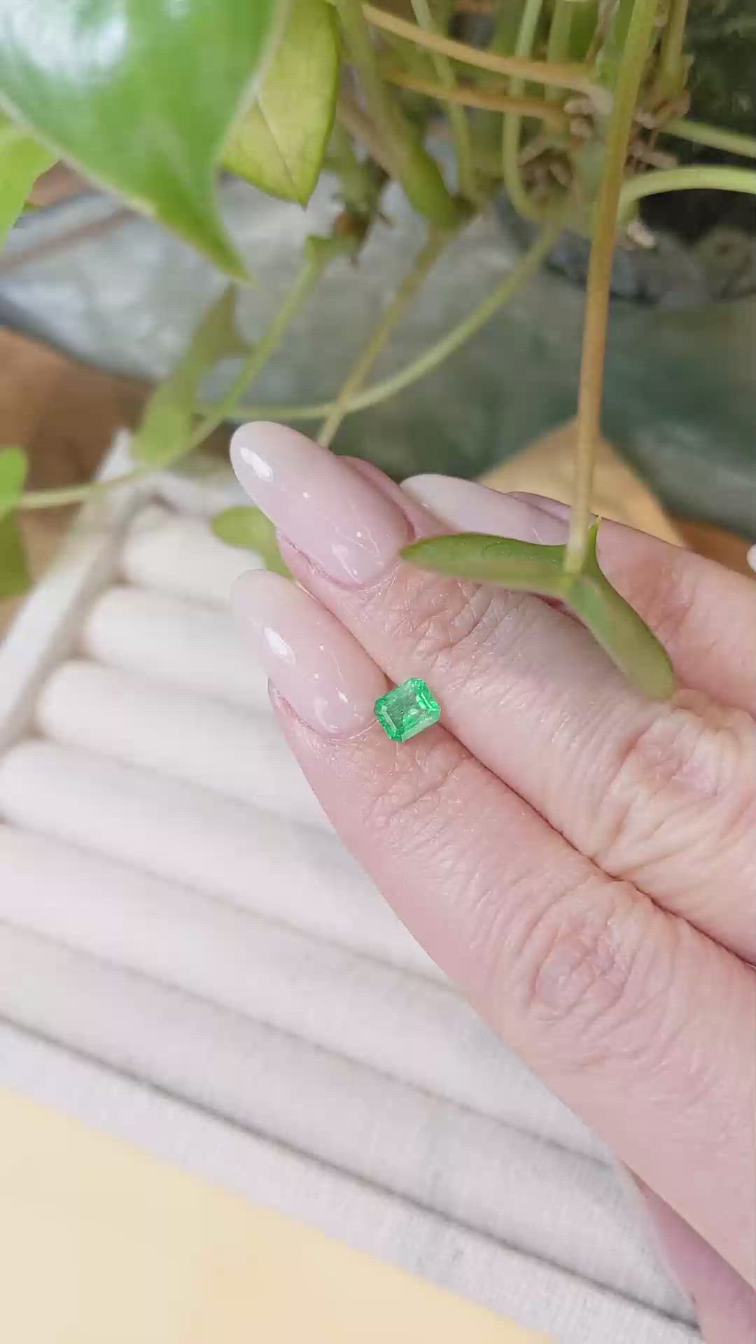 0.55 Ct. Emerald from Afghanistan Size Video