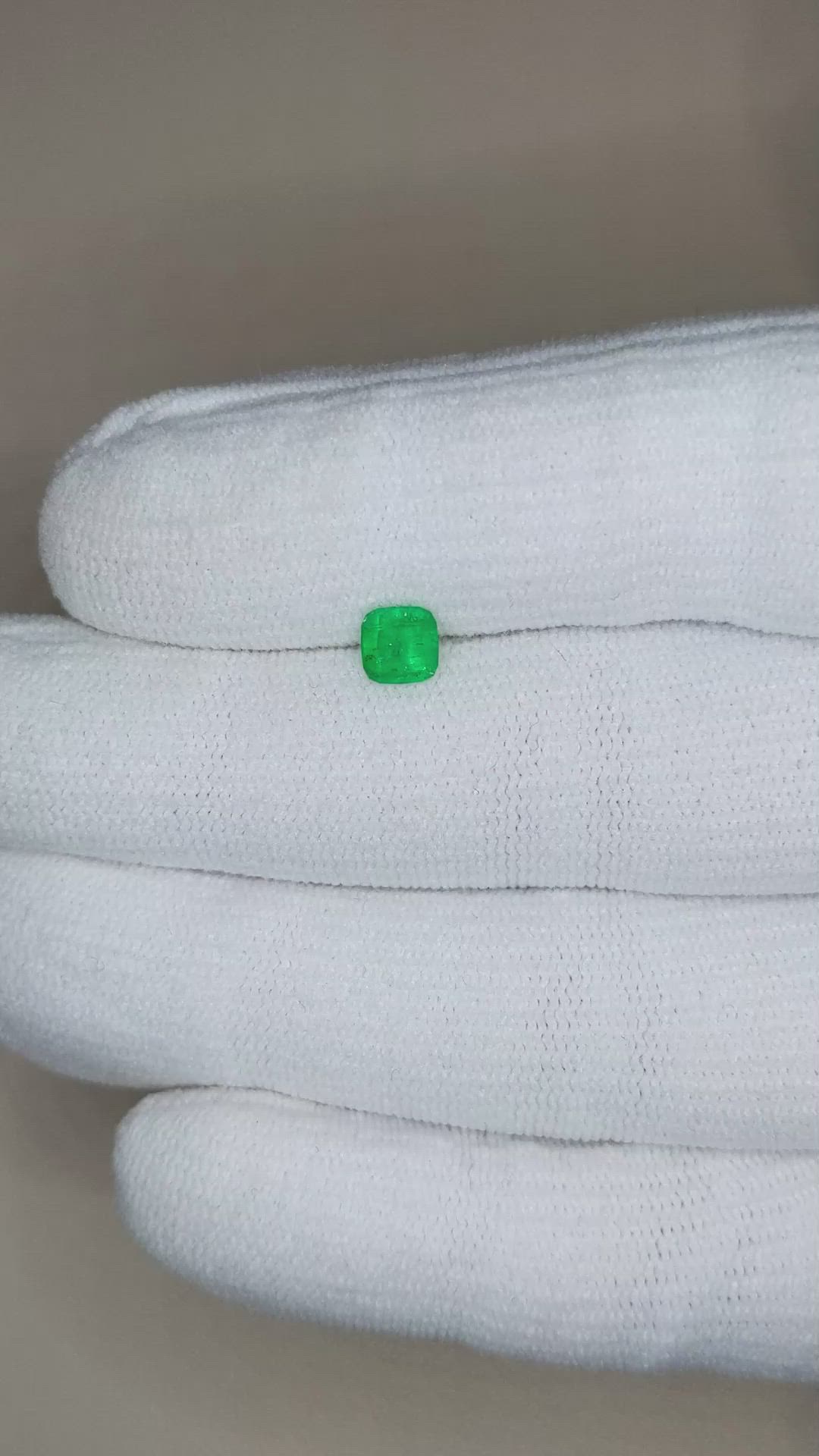 0.50 Ct. Emerald from Afghanistan Size Video