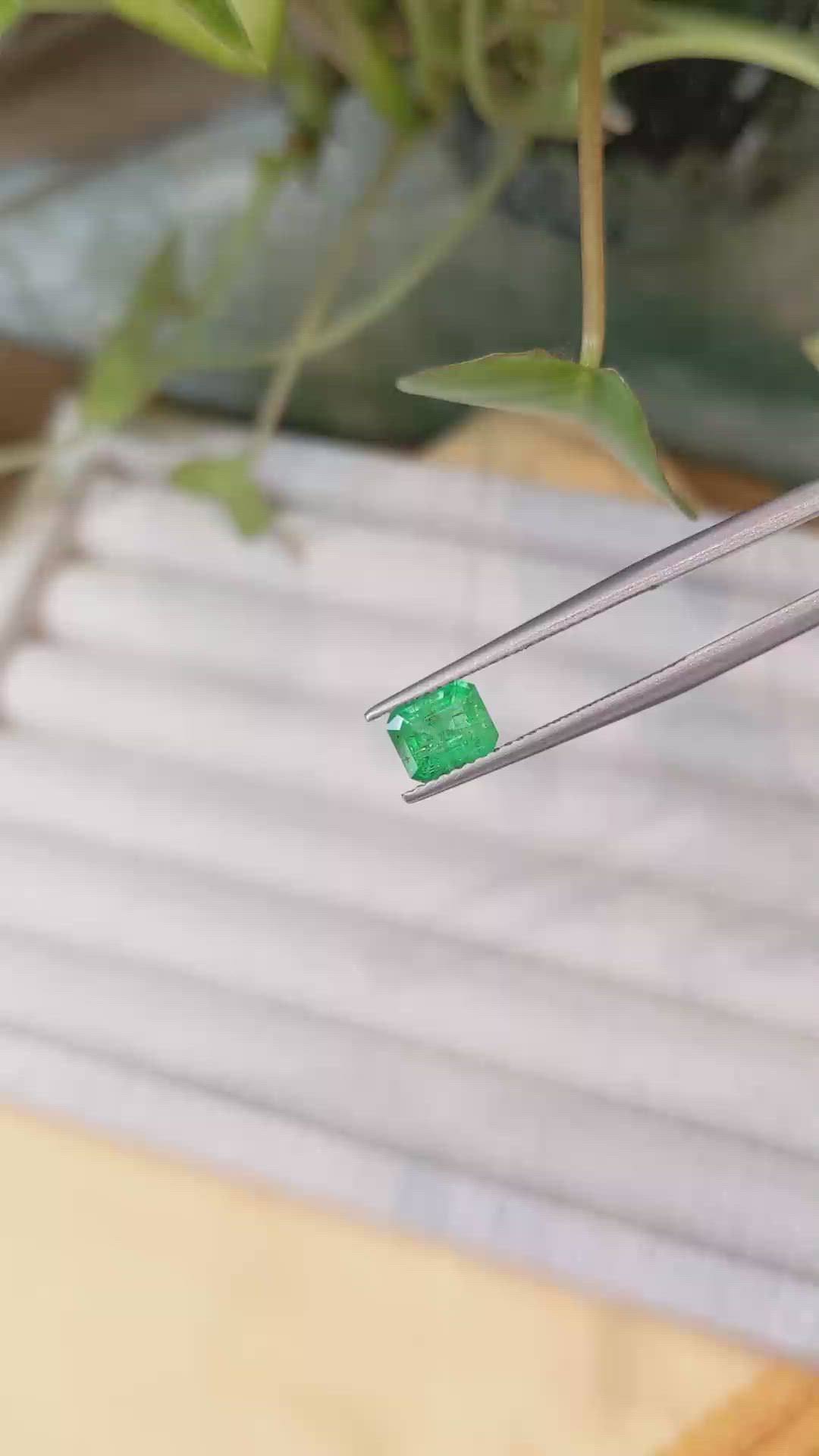 0.85 Ct. Emerald from Afghanistan Size Video