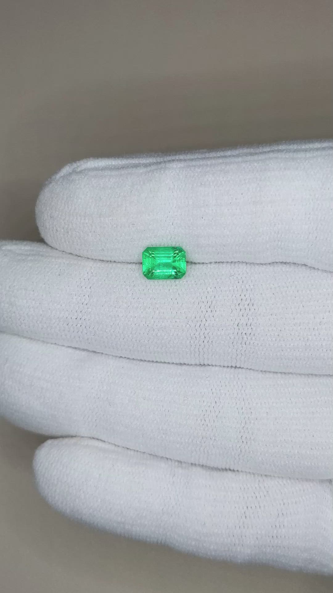 1.18 Ct. Emerald from Afghanistan Size Video