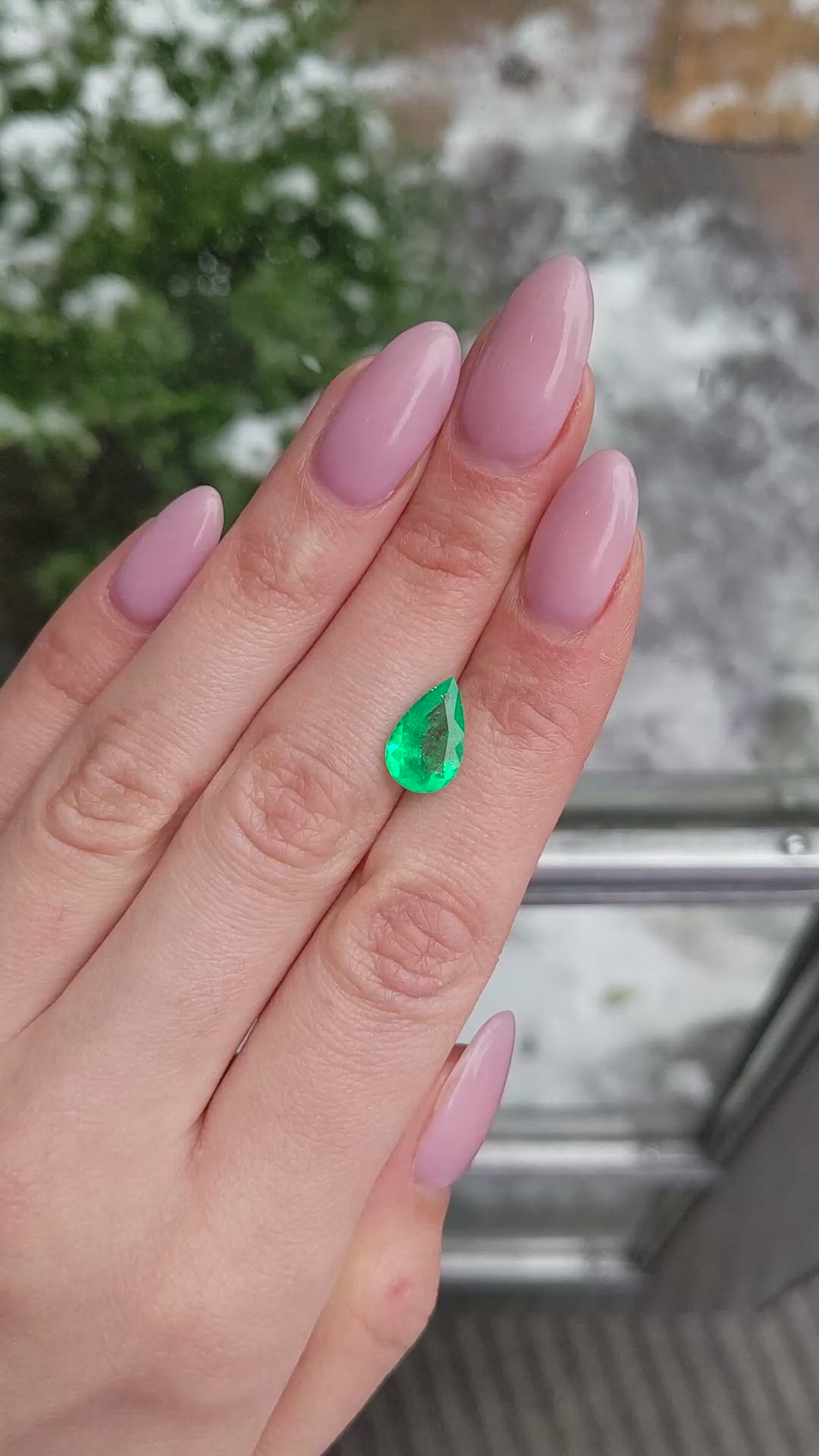 2.20 Ct. Emerald from Colombia Size Video