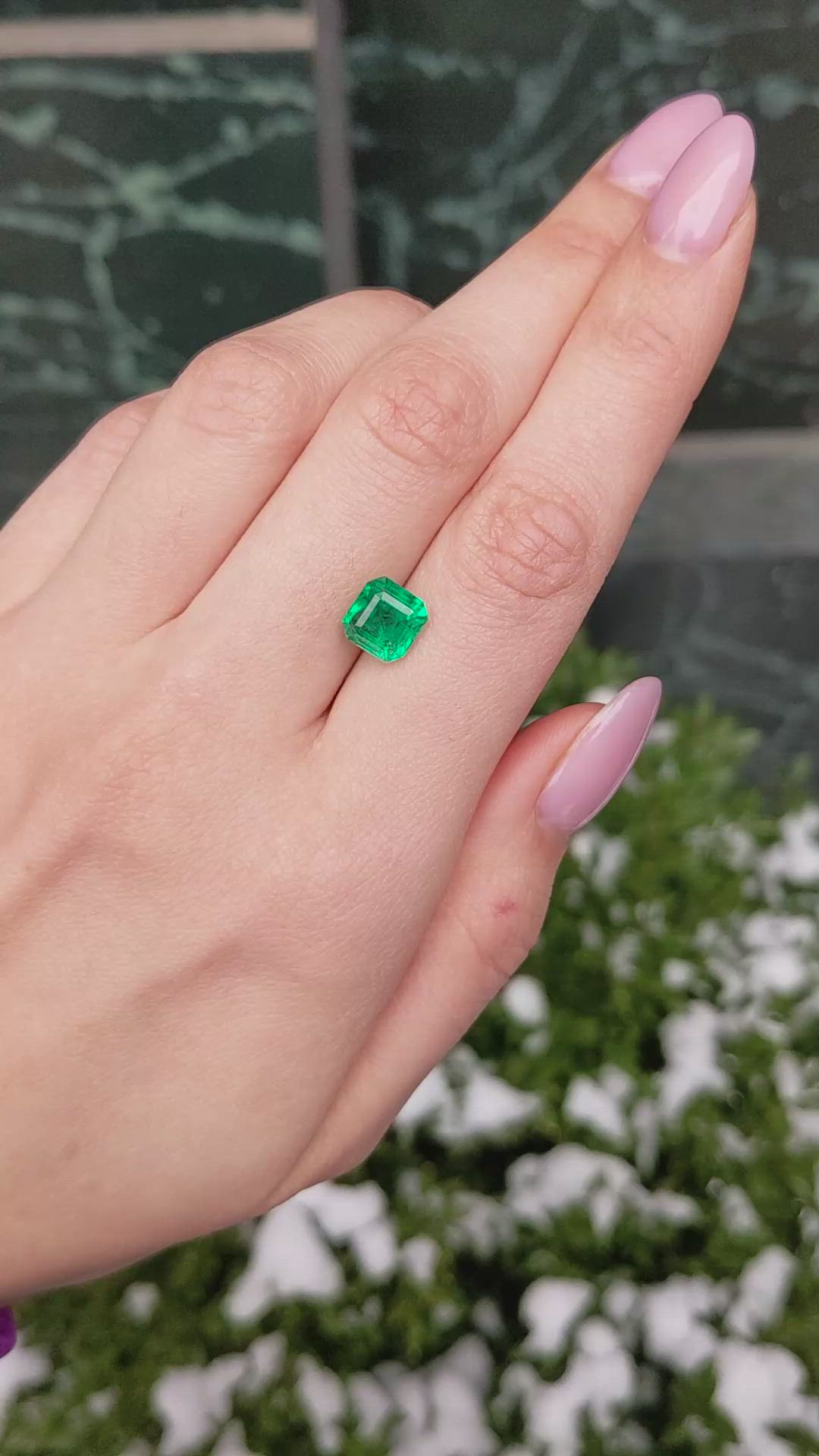 2.89 Ct. Emerald from Zambia Size Video