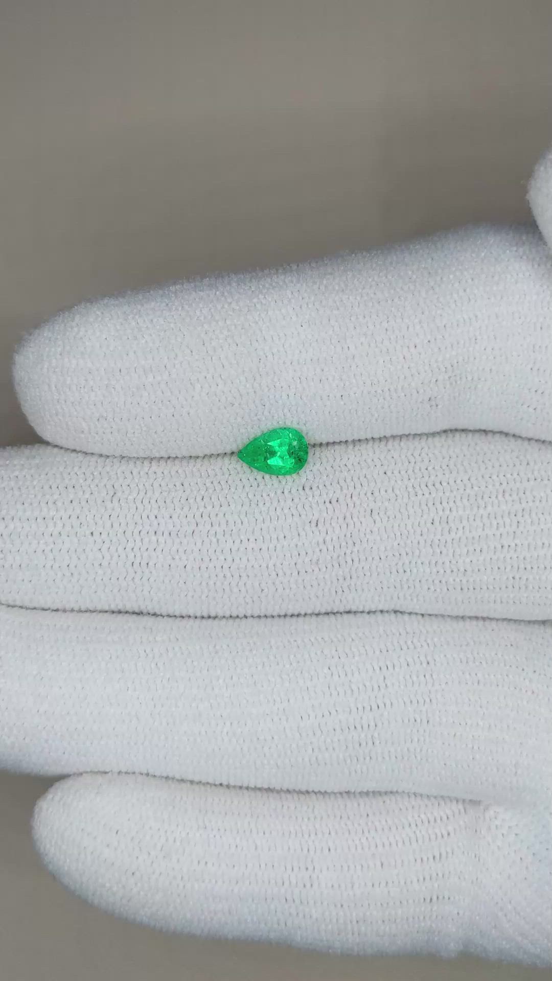 0.51 Ct. Emerald from Russia Size Video