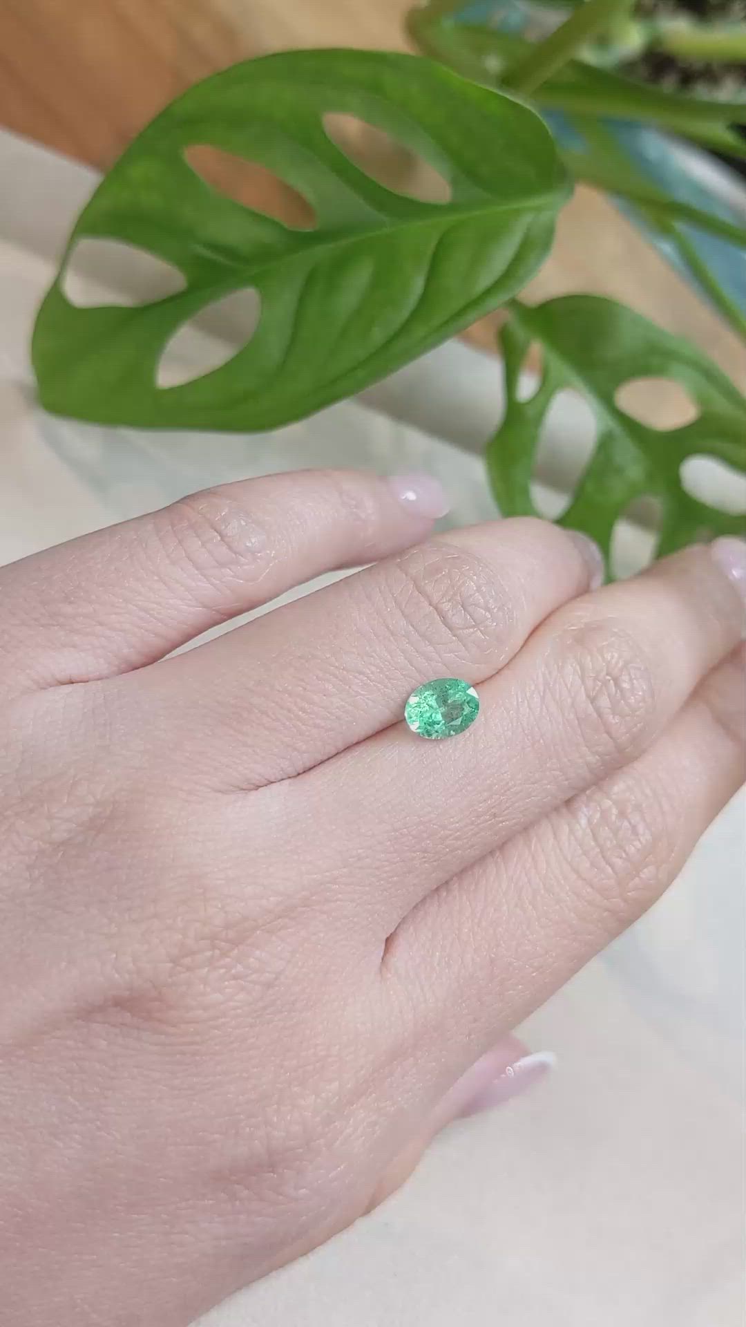 0.89 Ct. Emerald from Russia Size Video