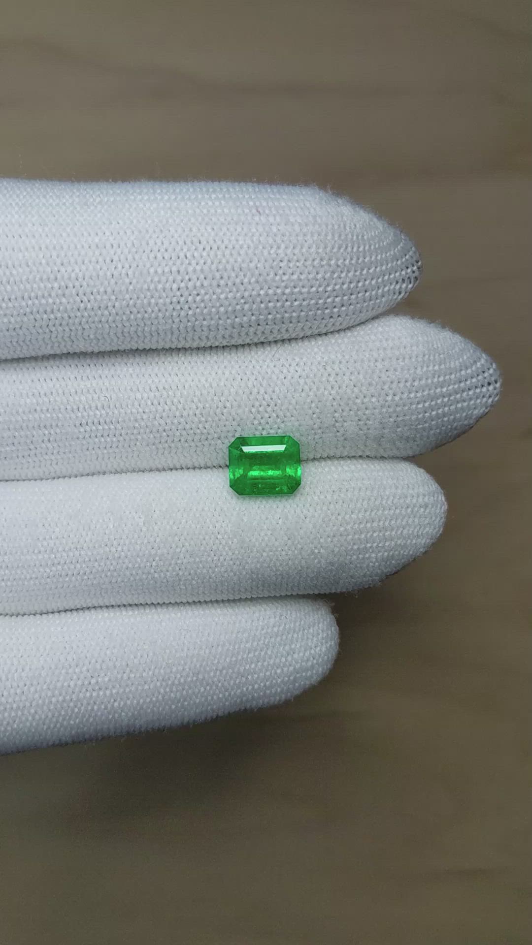 2.20 Ct. Emerald from Colombia Size Video