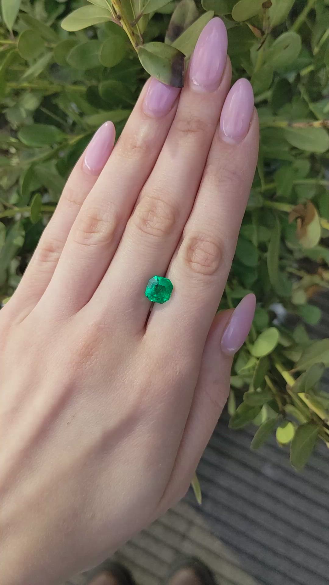 3.45 Ct. Emerald from Colombia Size Video