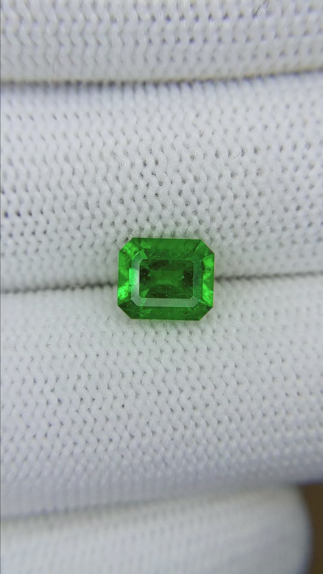 1.42 Ct. Emerald from Colombia Size Video