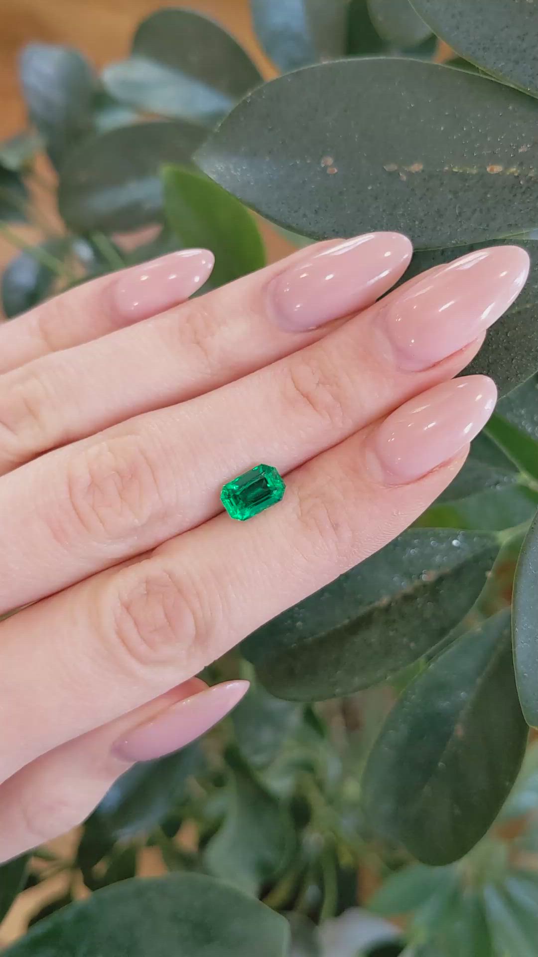 1.63 Ct. Emerald from Zambia Size Video