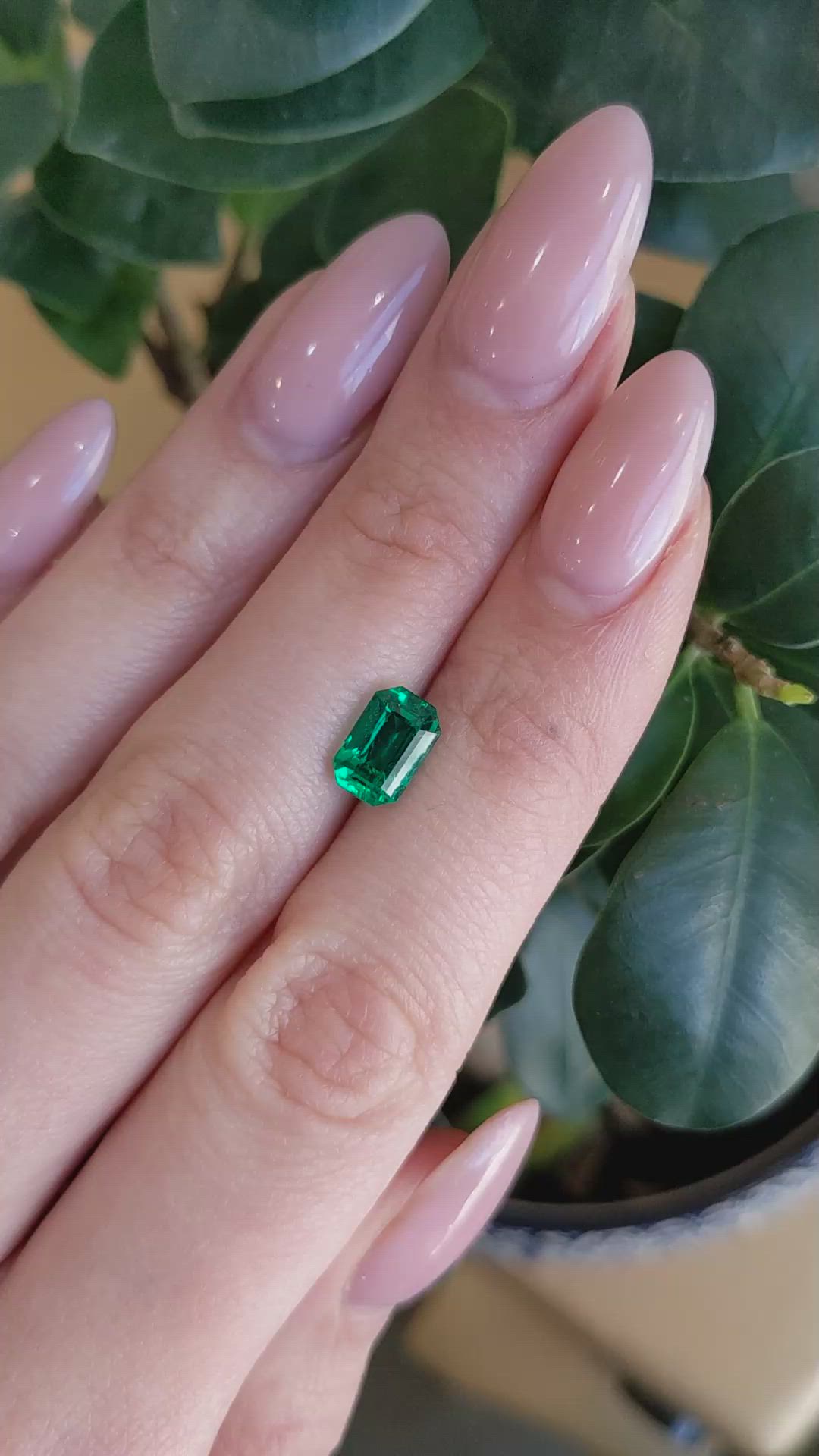 1.63 Ct. Emerald from Zambia Size Video
