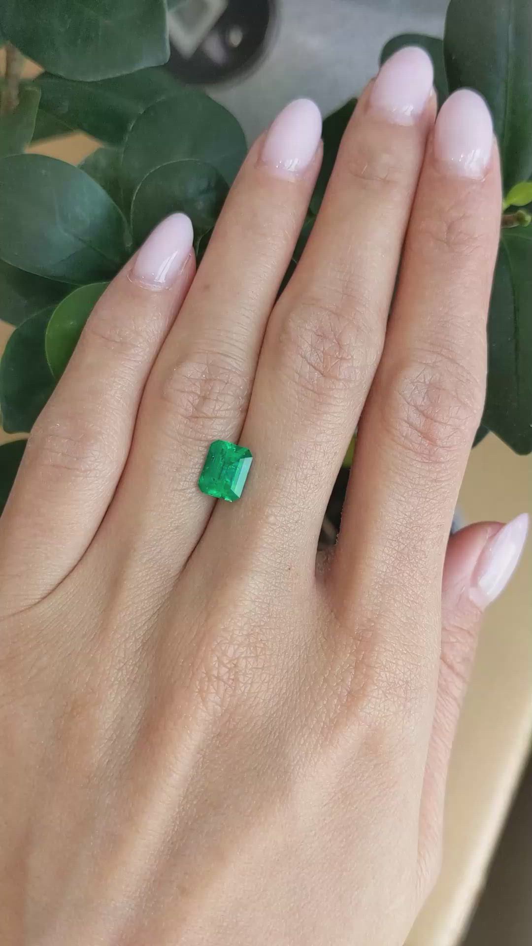 1.43 Ct. Emerald from Colombia Size Video