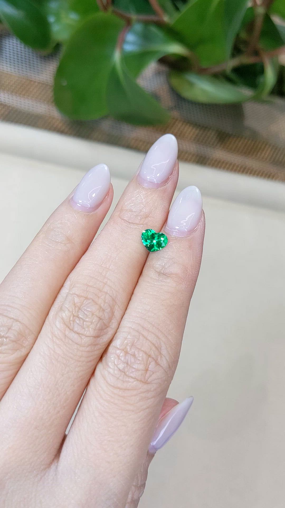 0.65 Ct. Emerald from Colombia Size Video