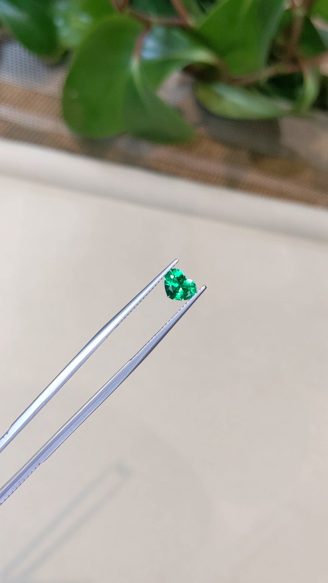 0.65 Ct. Emerald from Colombia Size Video
