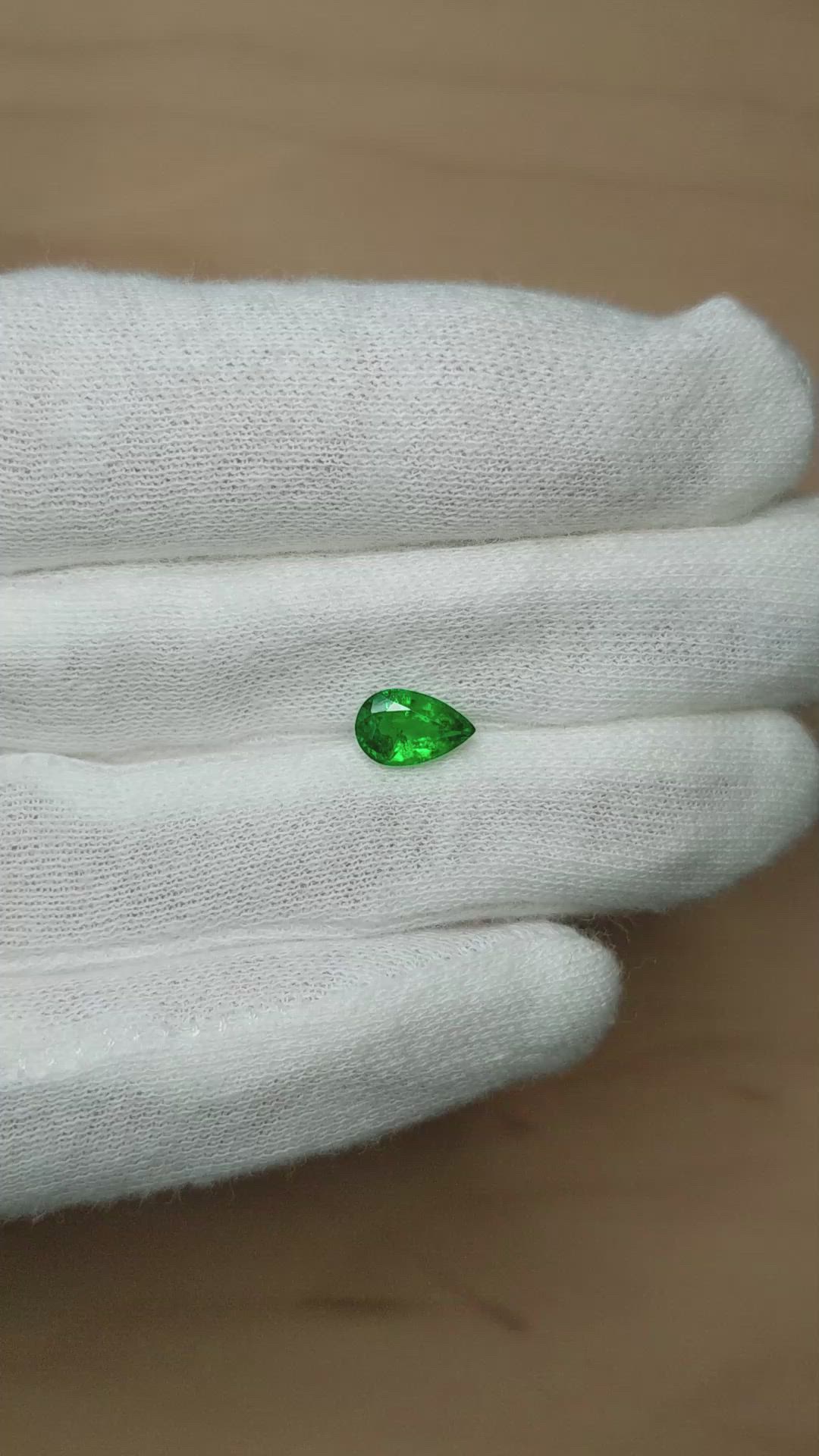 1.05 Ct. Emerald from Zambia Size Video