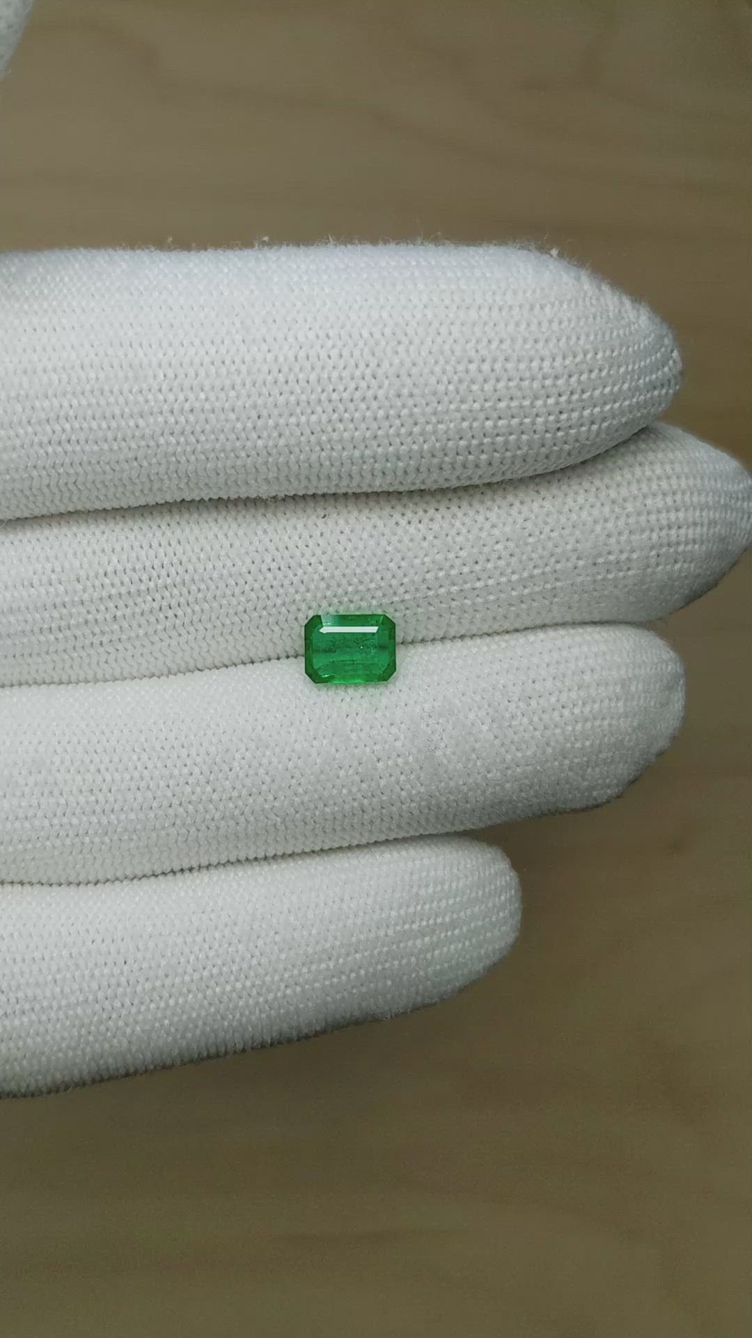 1.26 Ct. Emerald from Zambia Size Video