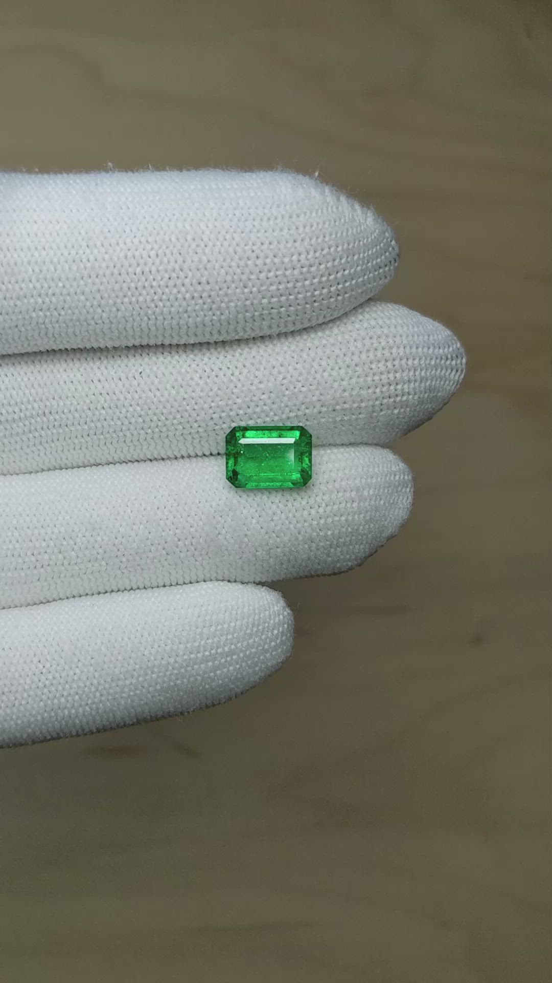 2.95 Ct. Emerald from Zambia Size Video