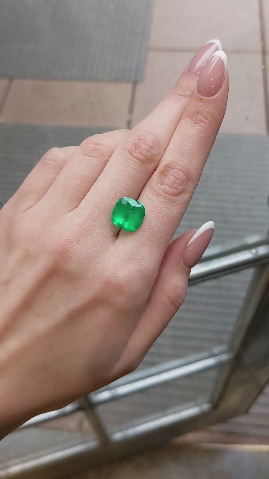 7.91 Ct. Emerald from Colombia Size Video