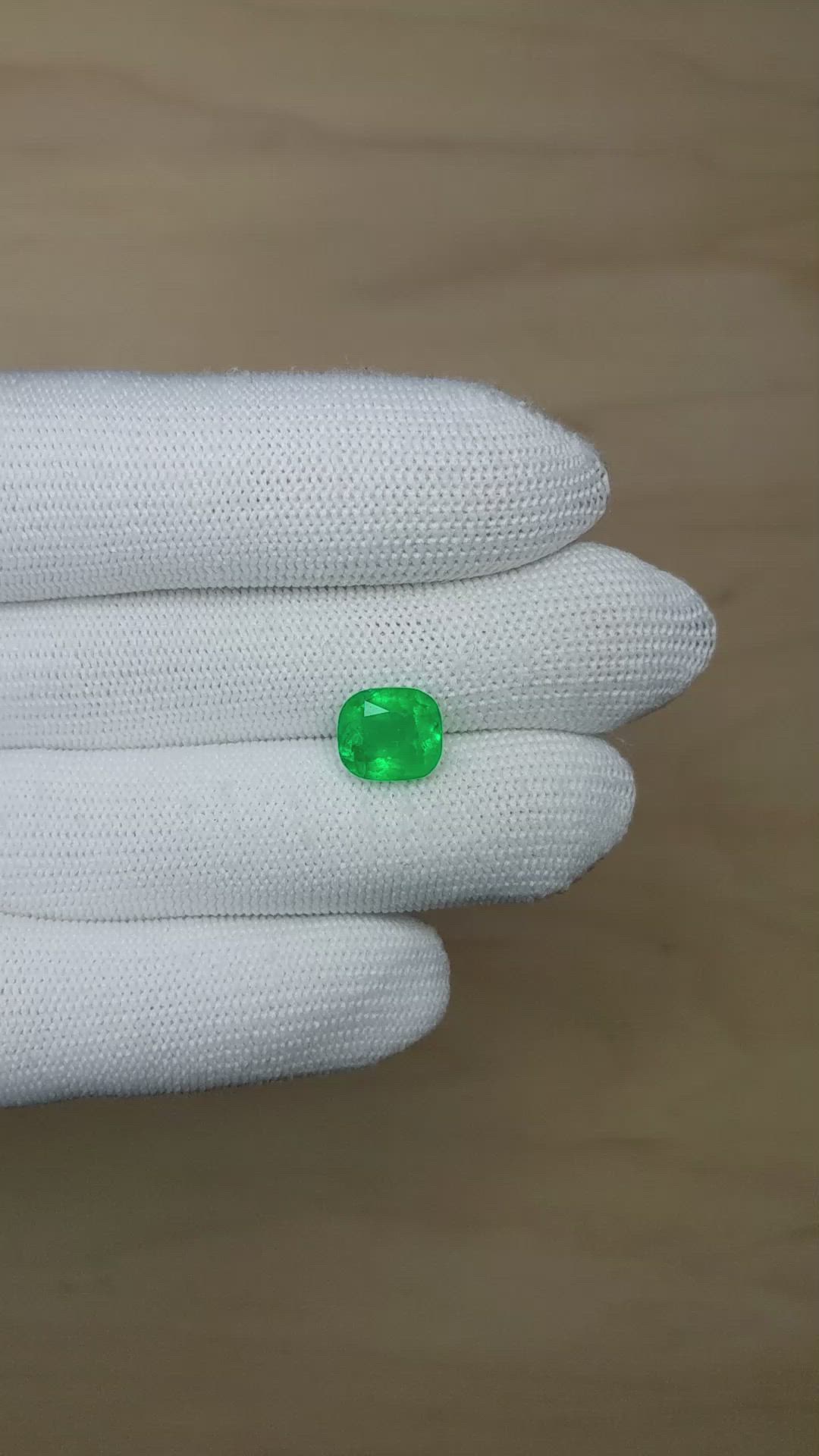 3.79 Ct. Emerald from Colombia Size Video