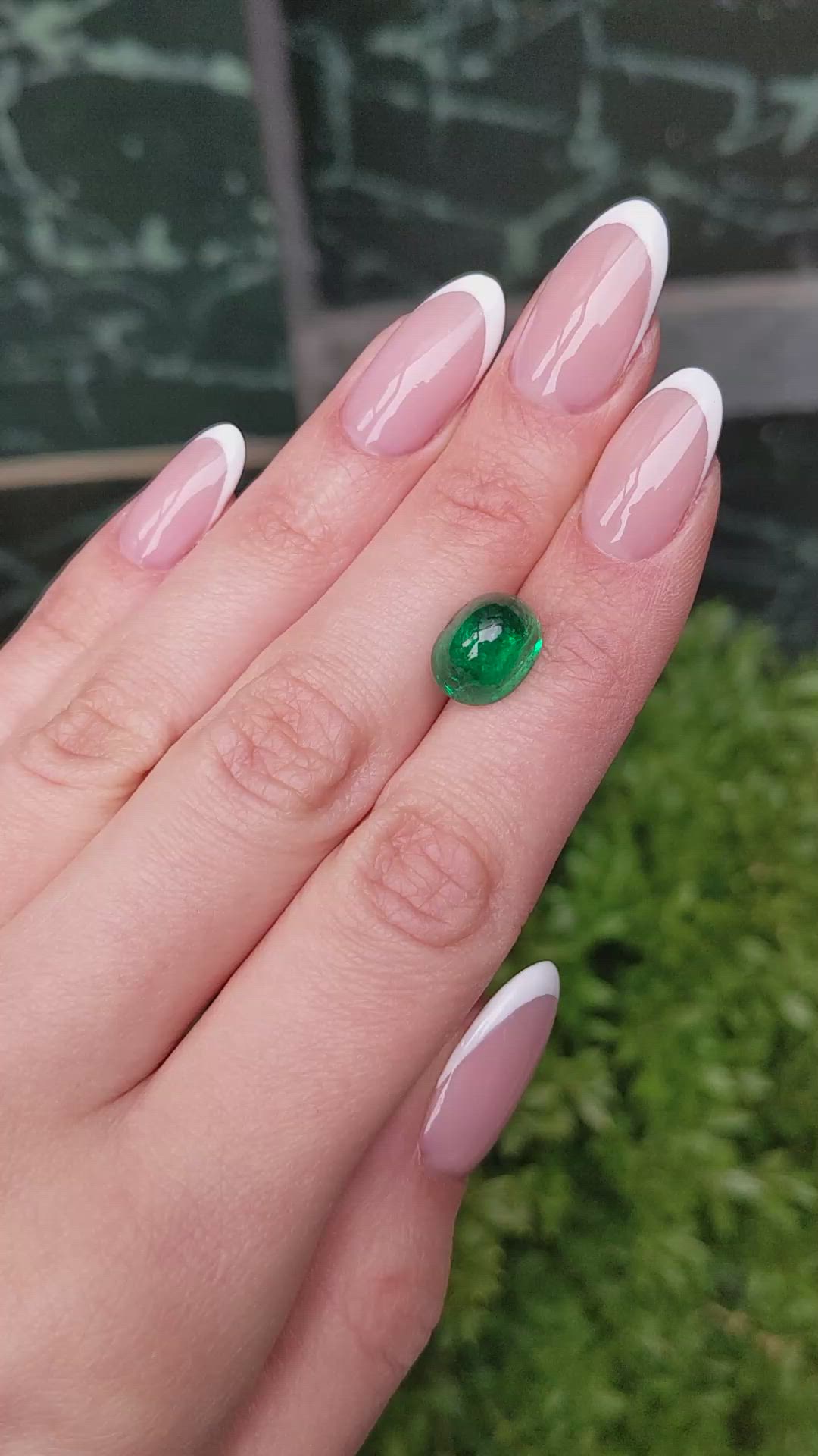 4.90 Ct. Cabochon Emerald from Colombia - Muzo Size Video