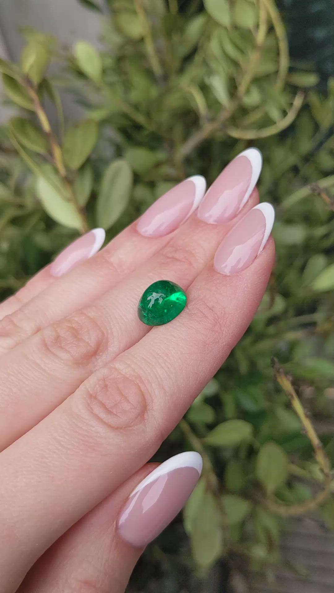 4.90 Ct. Cabochon Emerald from Colombia - Muzo Size Video