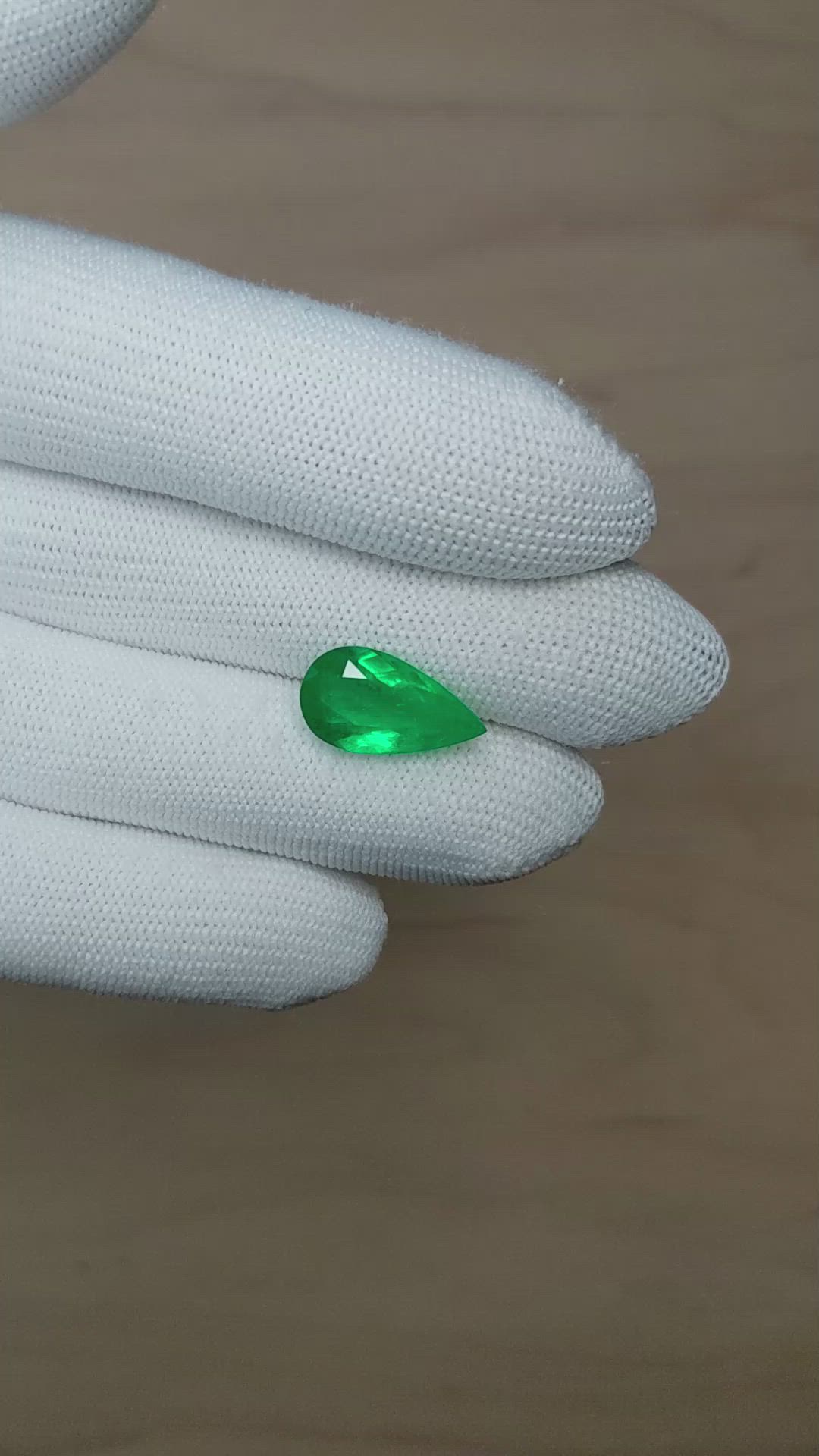 5.49 Ct. Emerald from Colombia Size Video