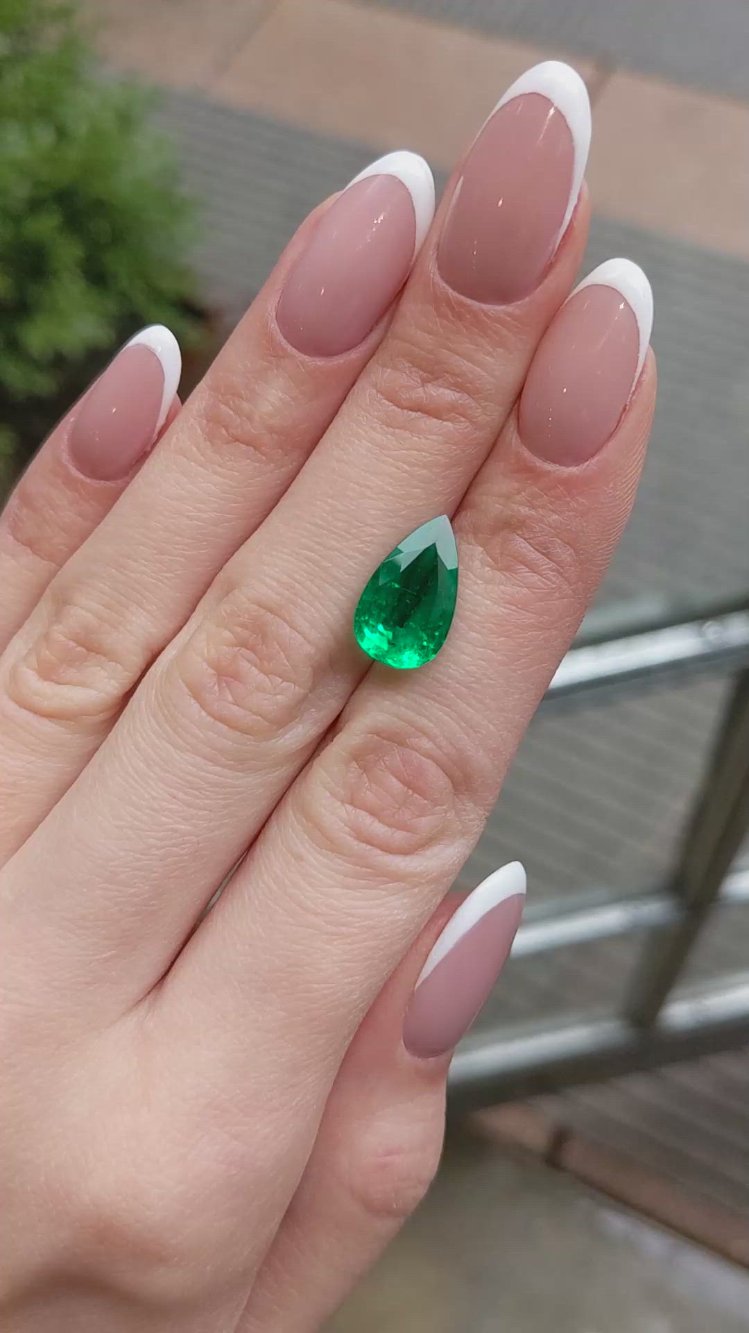 4.73 Ct. Emerald from Colombia Size Video