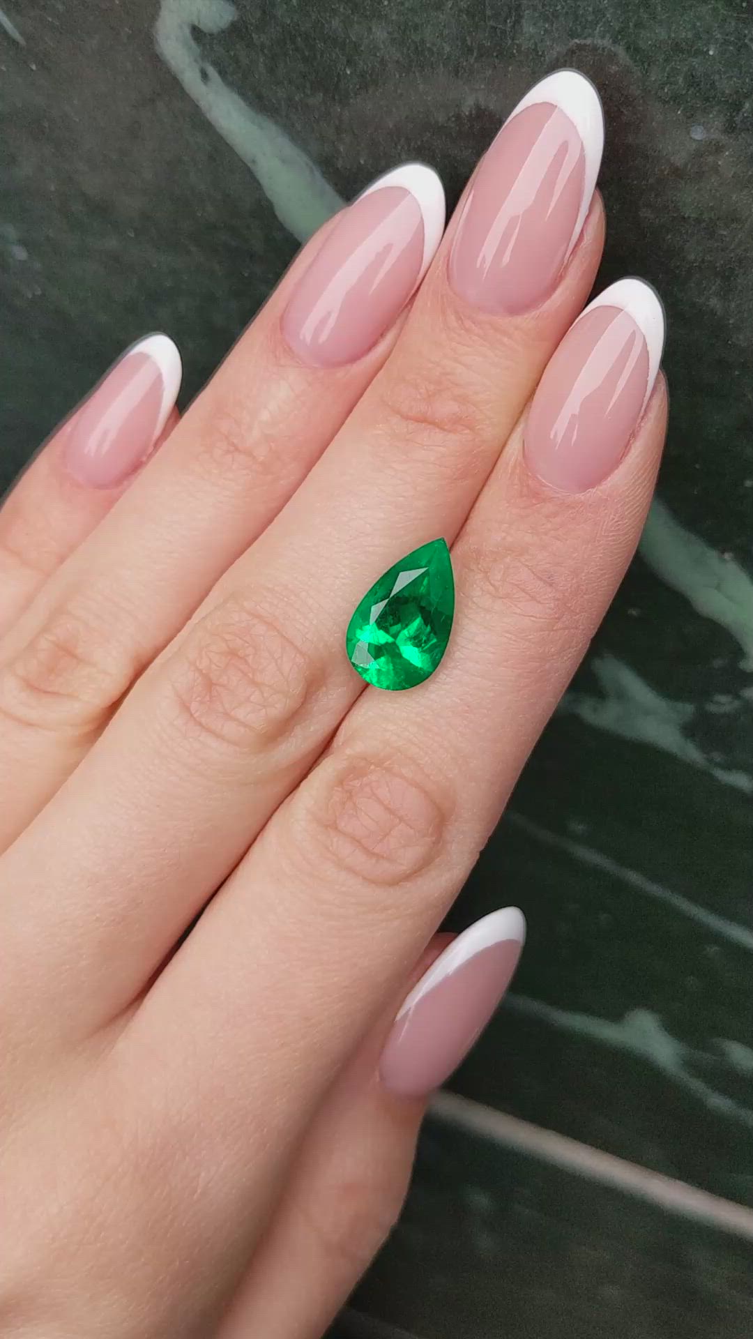 4.53 Ct. Emerald from Colombia Size Video