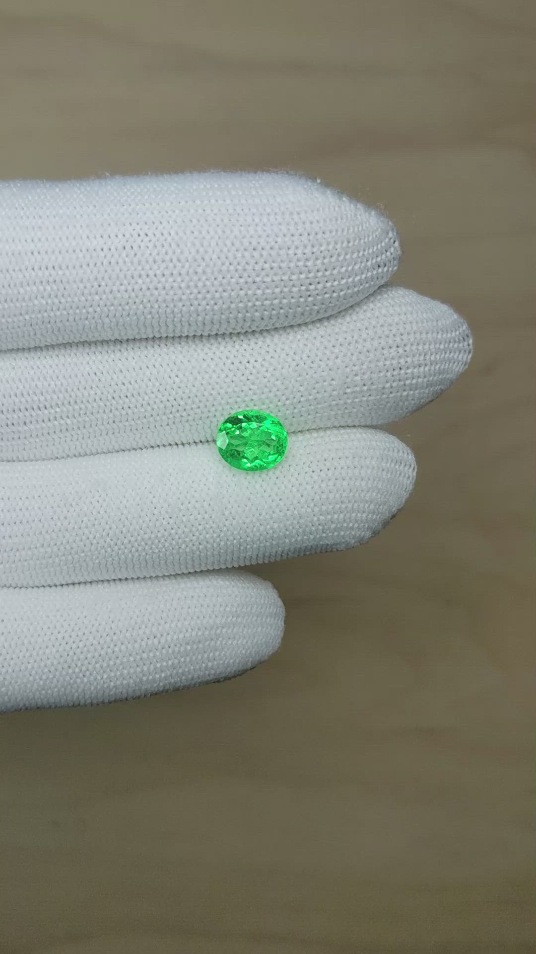 2.11 Ct. Emerald from Colombia Size Video