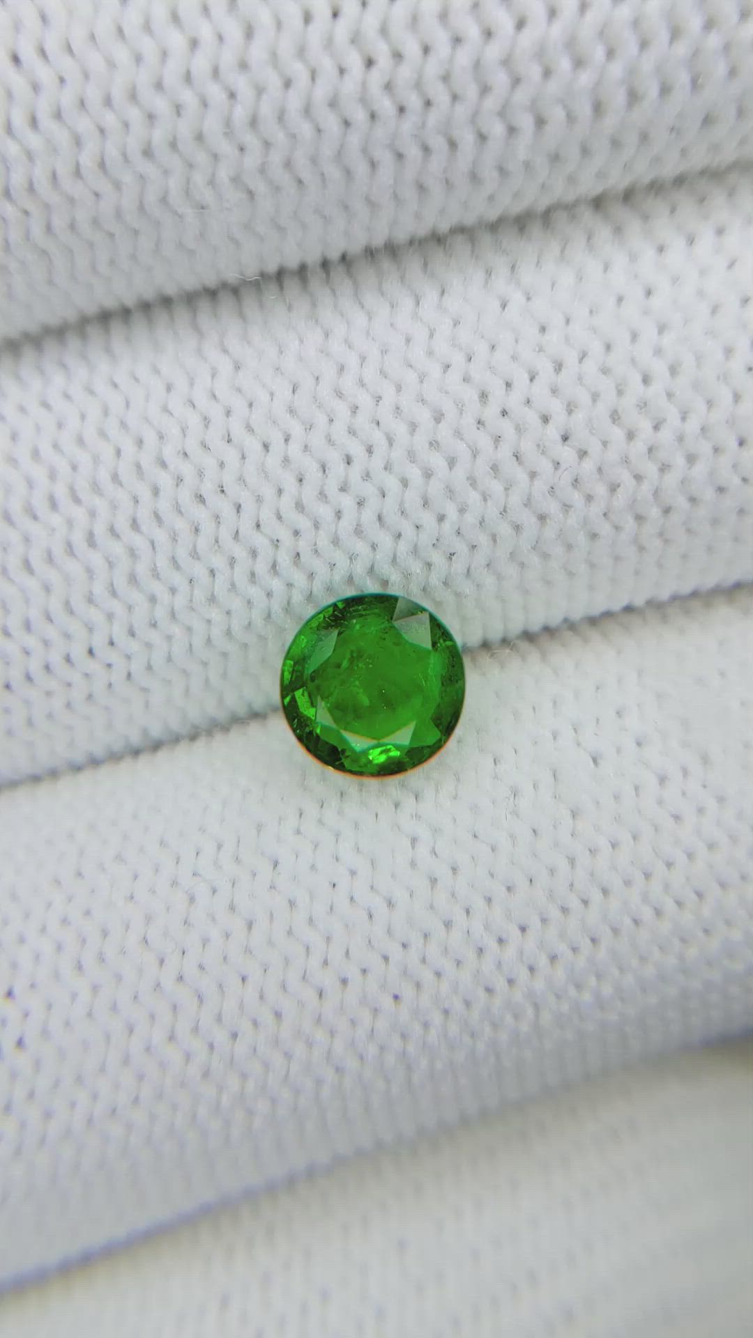 1.32 Ct. Emerald from Zambia Size Video