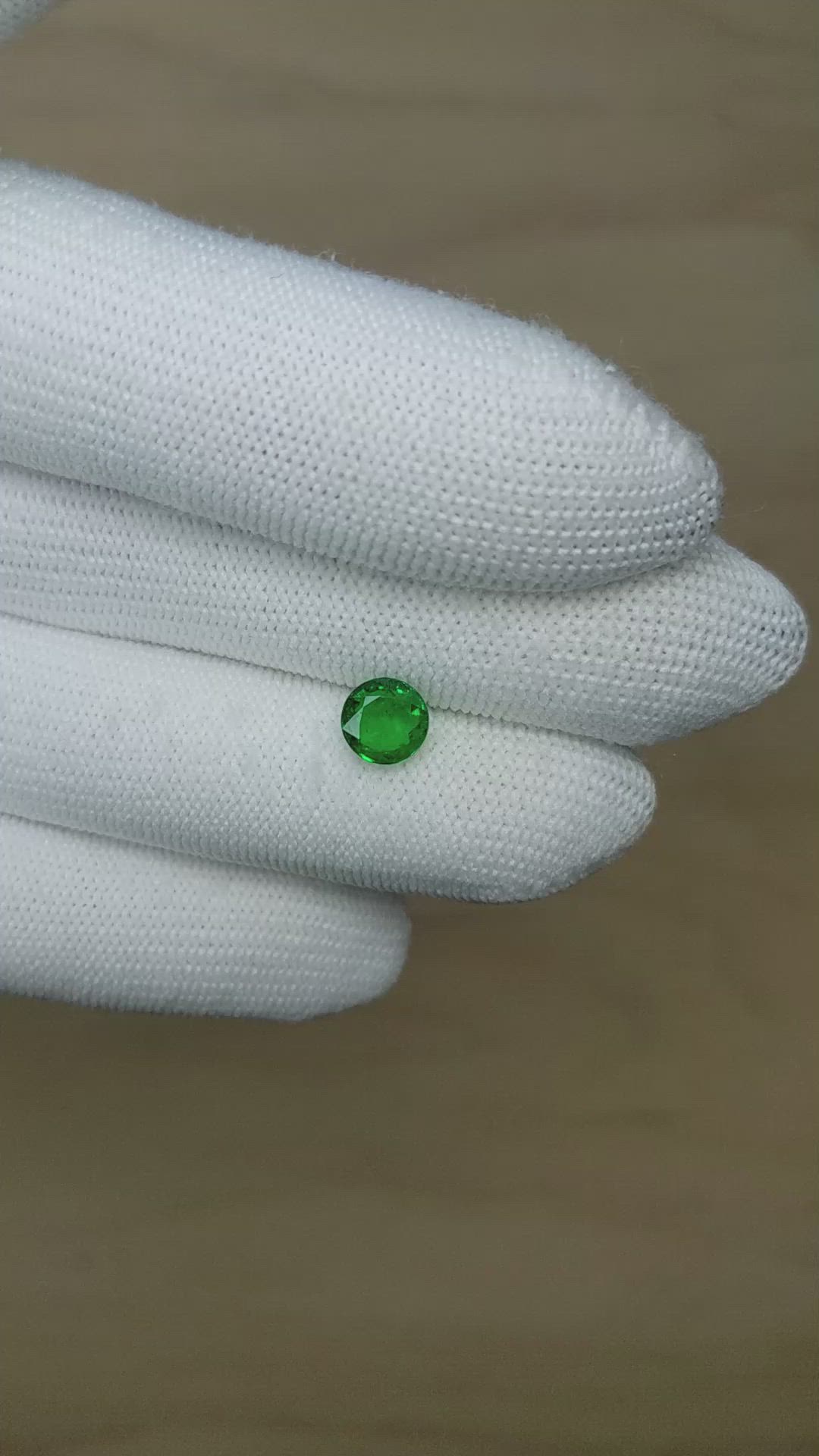 1.32 Ct. Emerald from Zambia Size Video