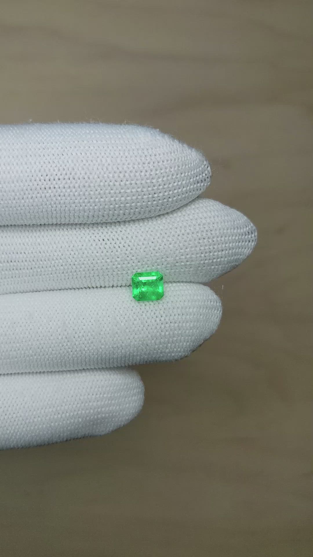 1.11 Ct. Emerald from Colombia Size Video