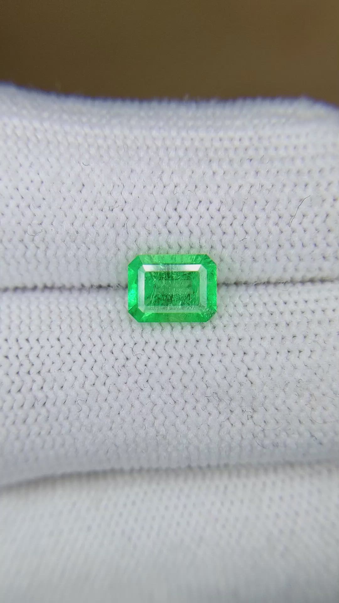 1.19 Ct. Emerald from Colombia Size Video