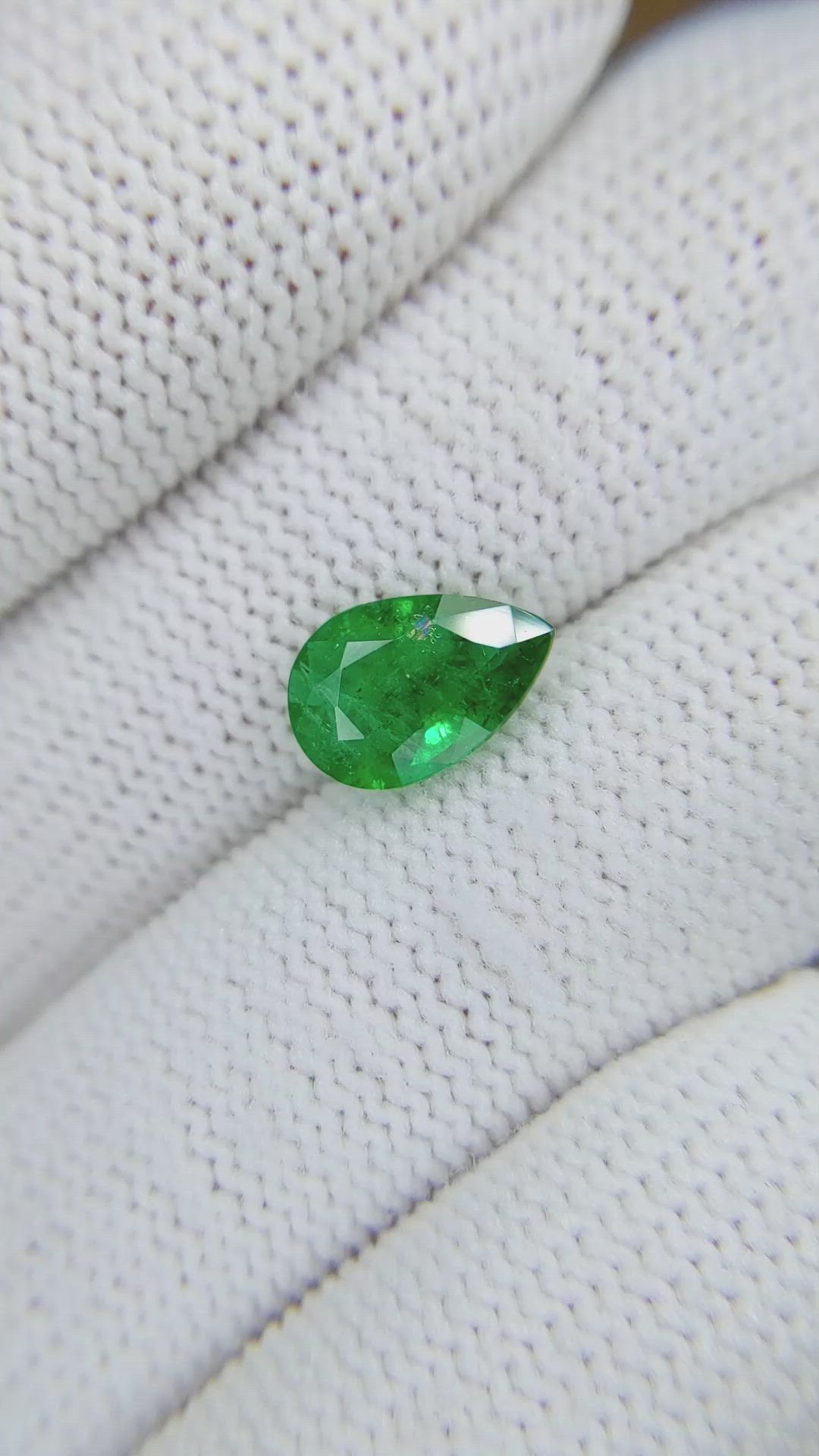 1.42 Ct. Emerald from Zambia Size Video