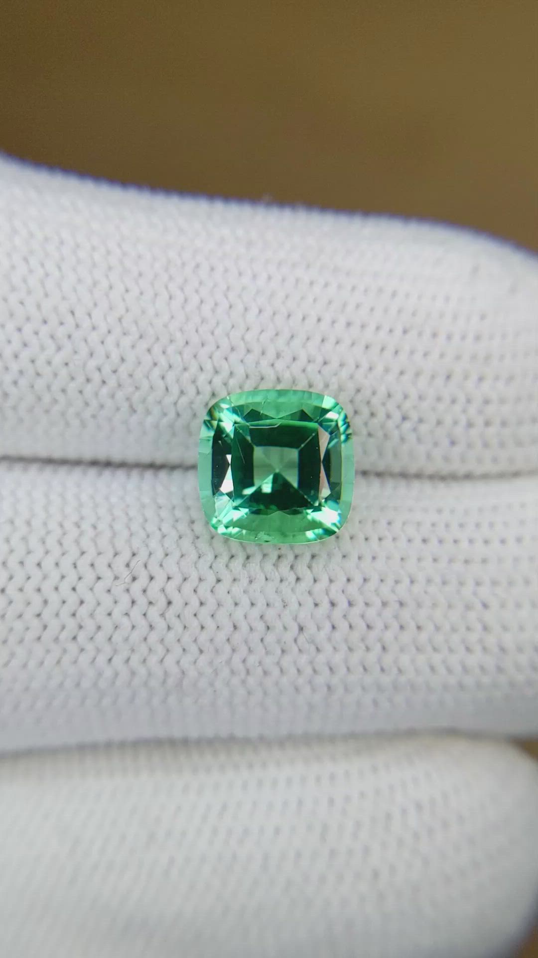 2.64 Ct. Emerald from Brazil Size Video