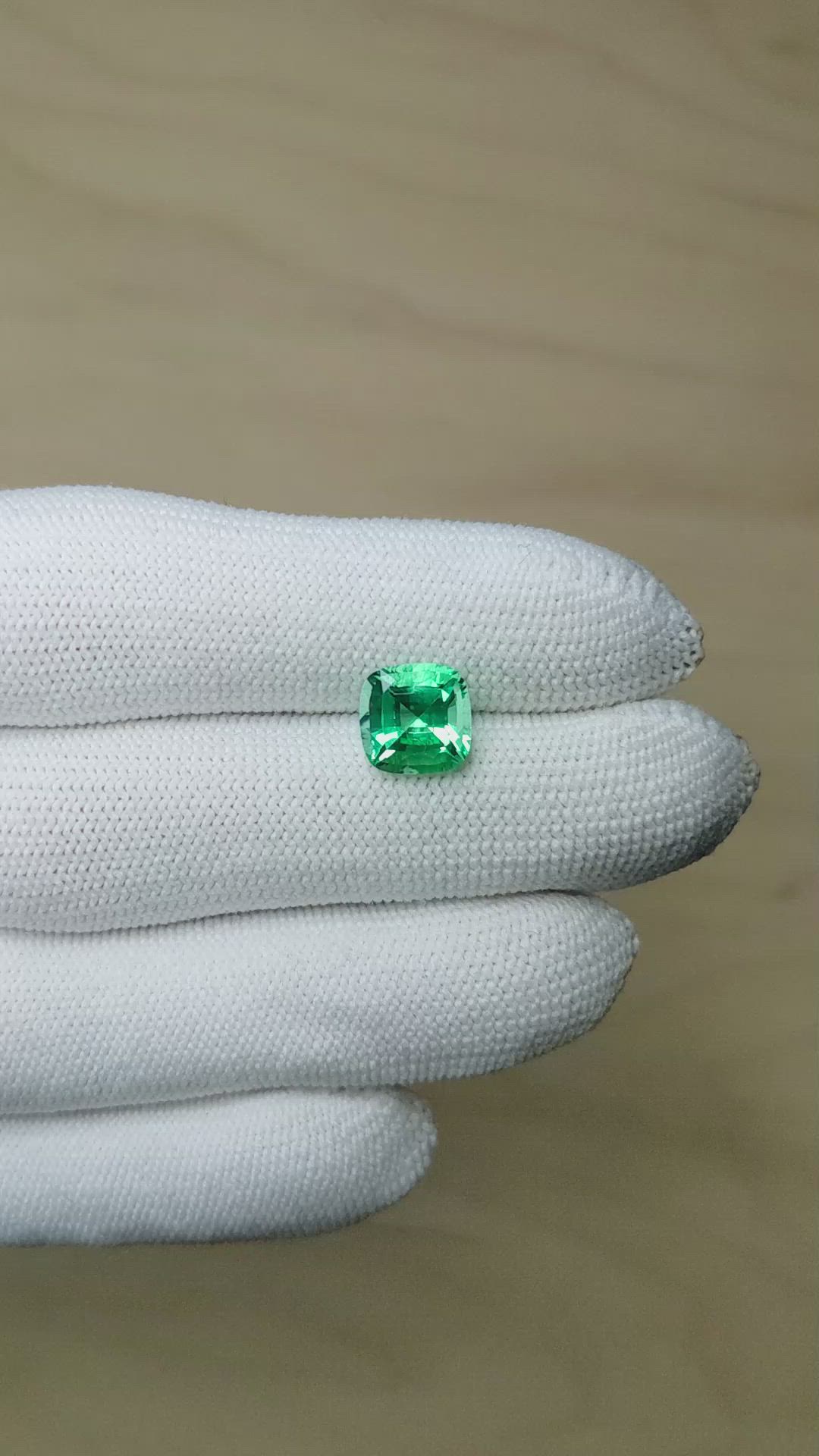 2.64 Ct. Emerald from Brazil Size Video