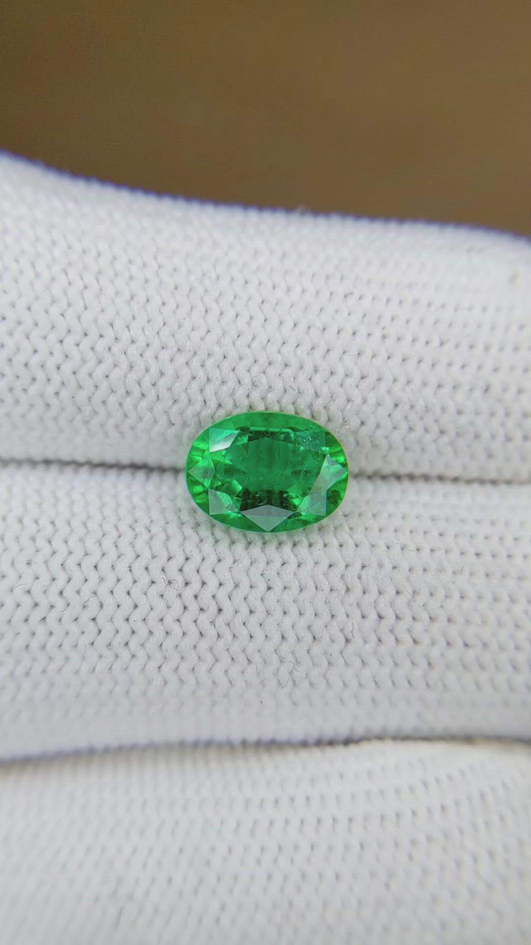 1.63 Ct. Emerald from Zambia Size Video