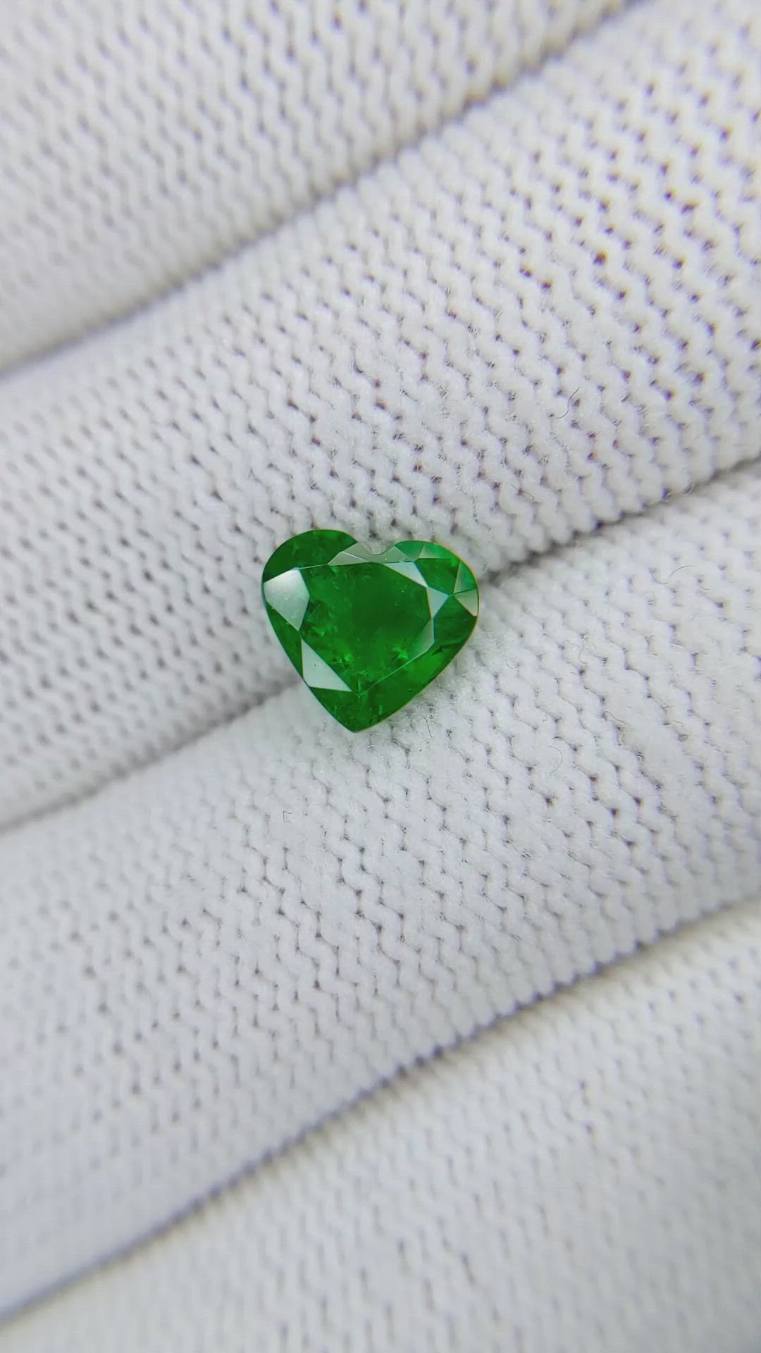 1.61 Ct. Emerald from Zambia Size Video