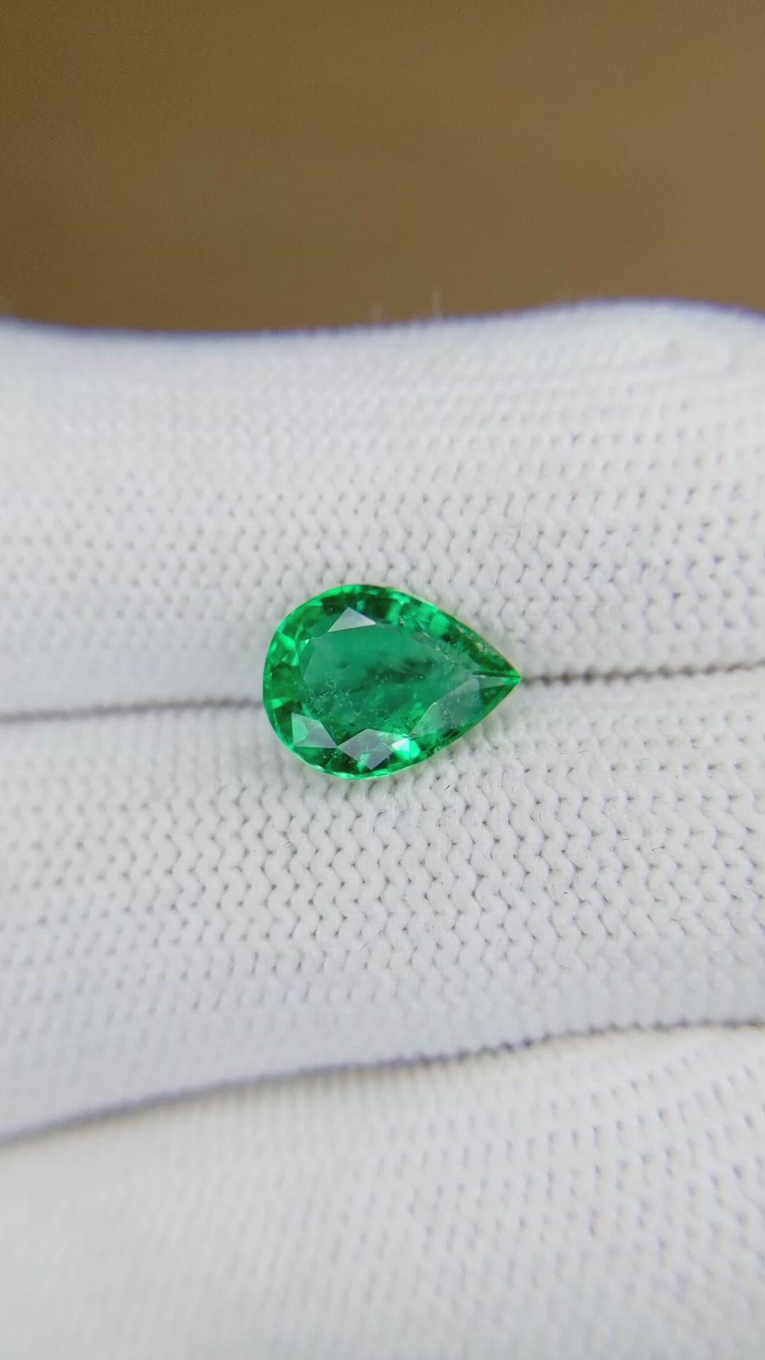 1.78 Ct. Emerald from Zambia Size Video