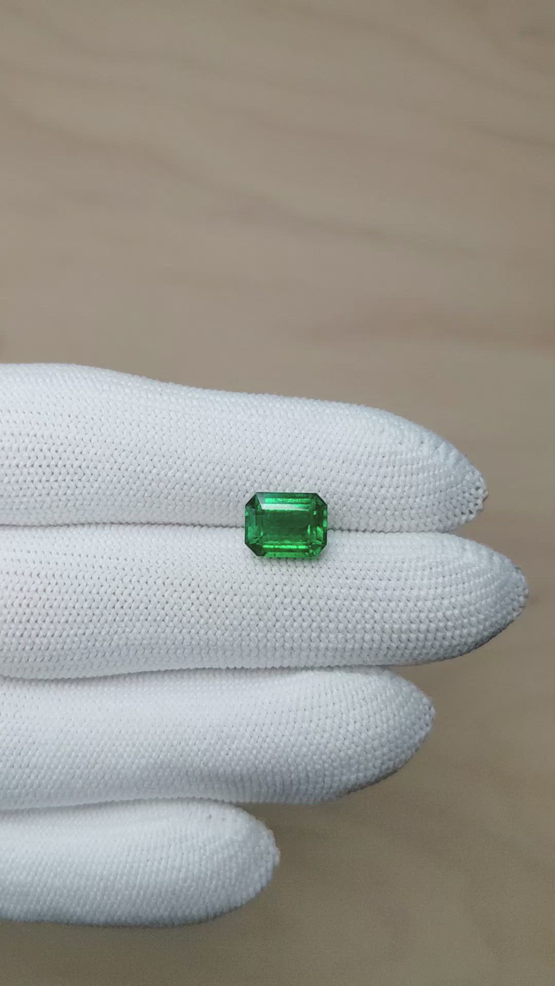 2.64 Ct. Emerald from Zambia Size Video